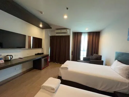 Crystal Suites Suvarnbhumi Airport