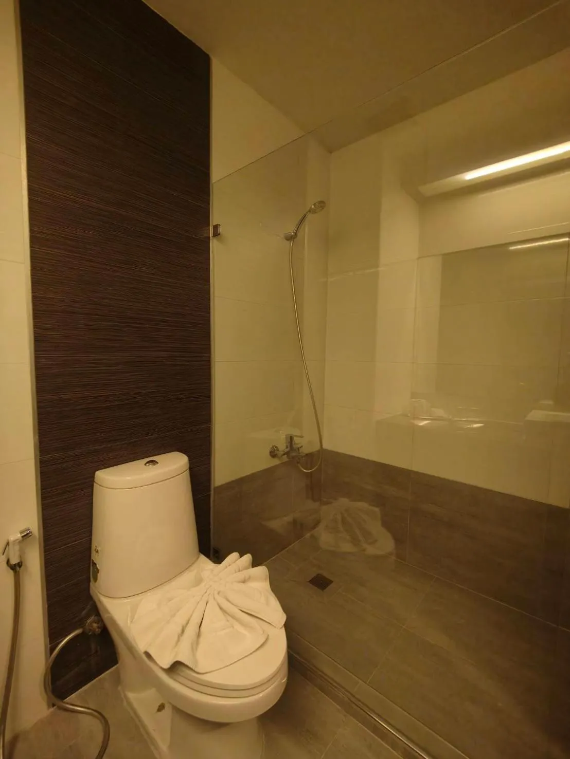 Bathroom in Crystal Suites Suvarnbhumi Airport