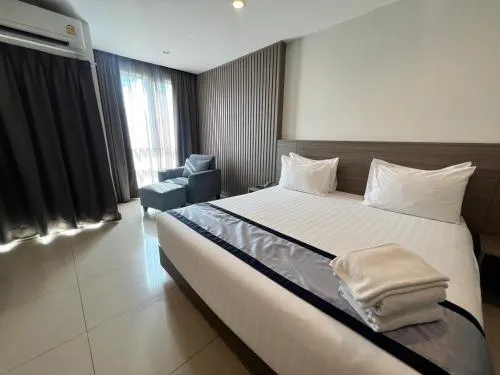 Crystal Suites Suvarnbhumi Airport
