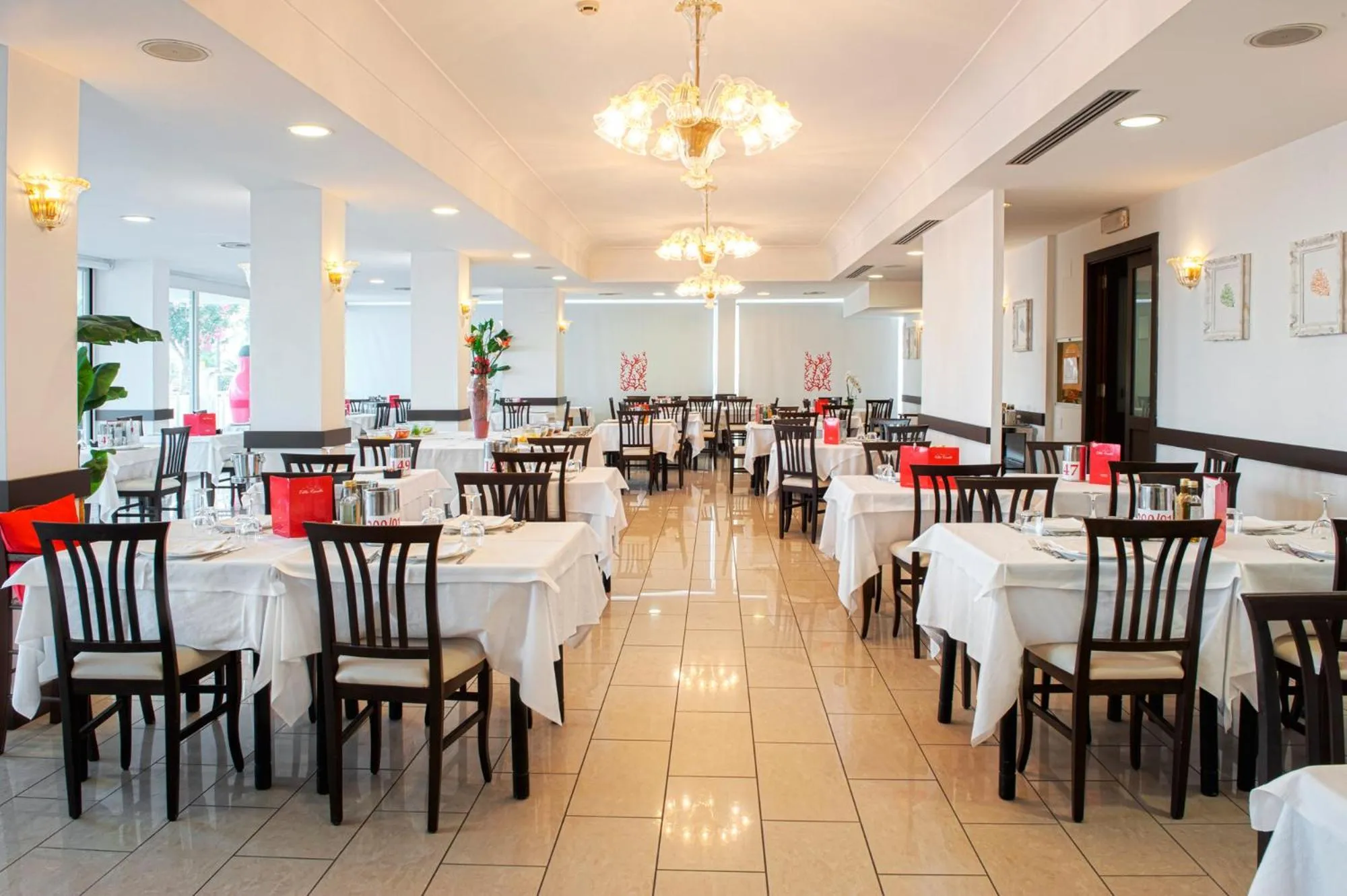 Restaurant/places to eat in Hotel Villa Corallo