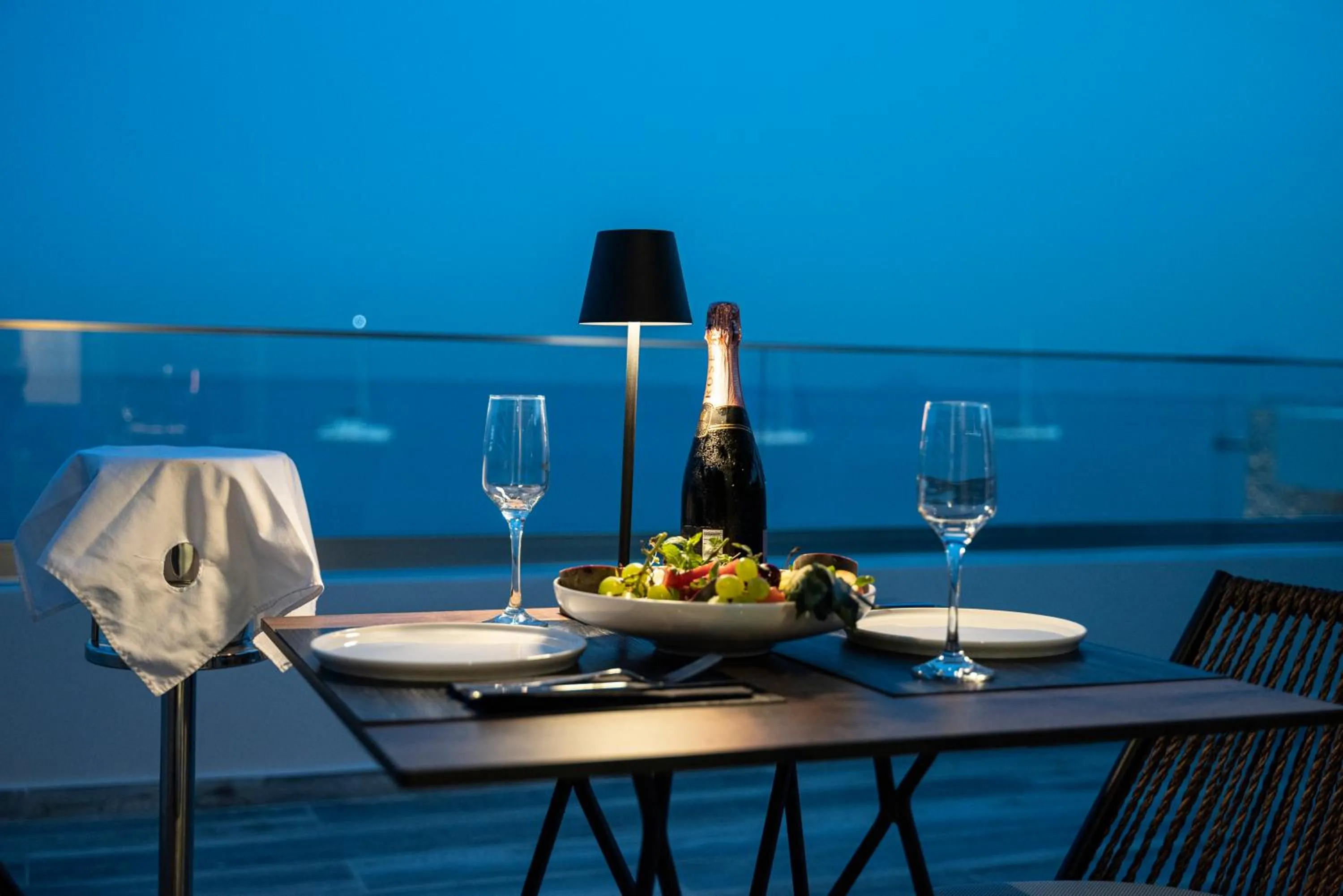 Kyma Rooms & Suites
