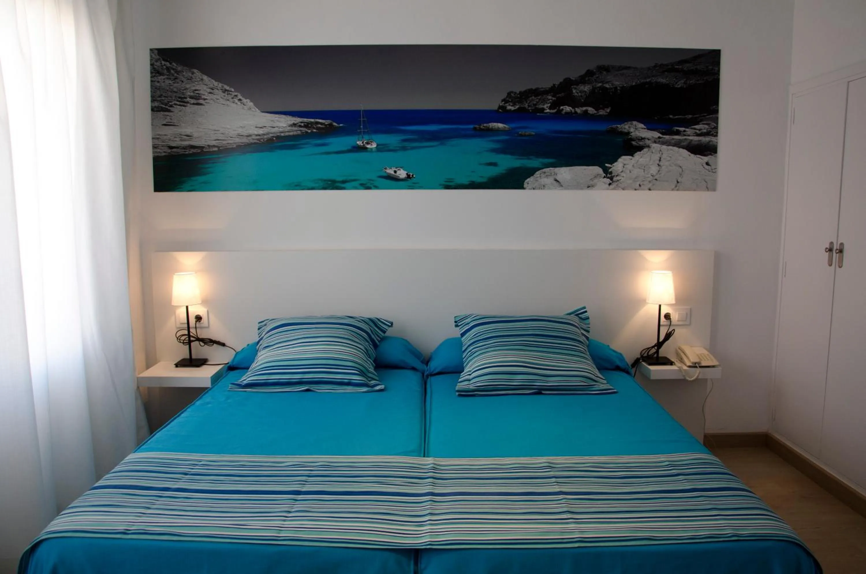 Photo of the whole room, Bed in Hotel Capri