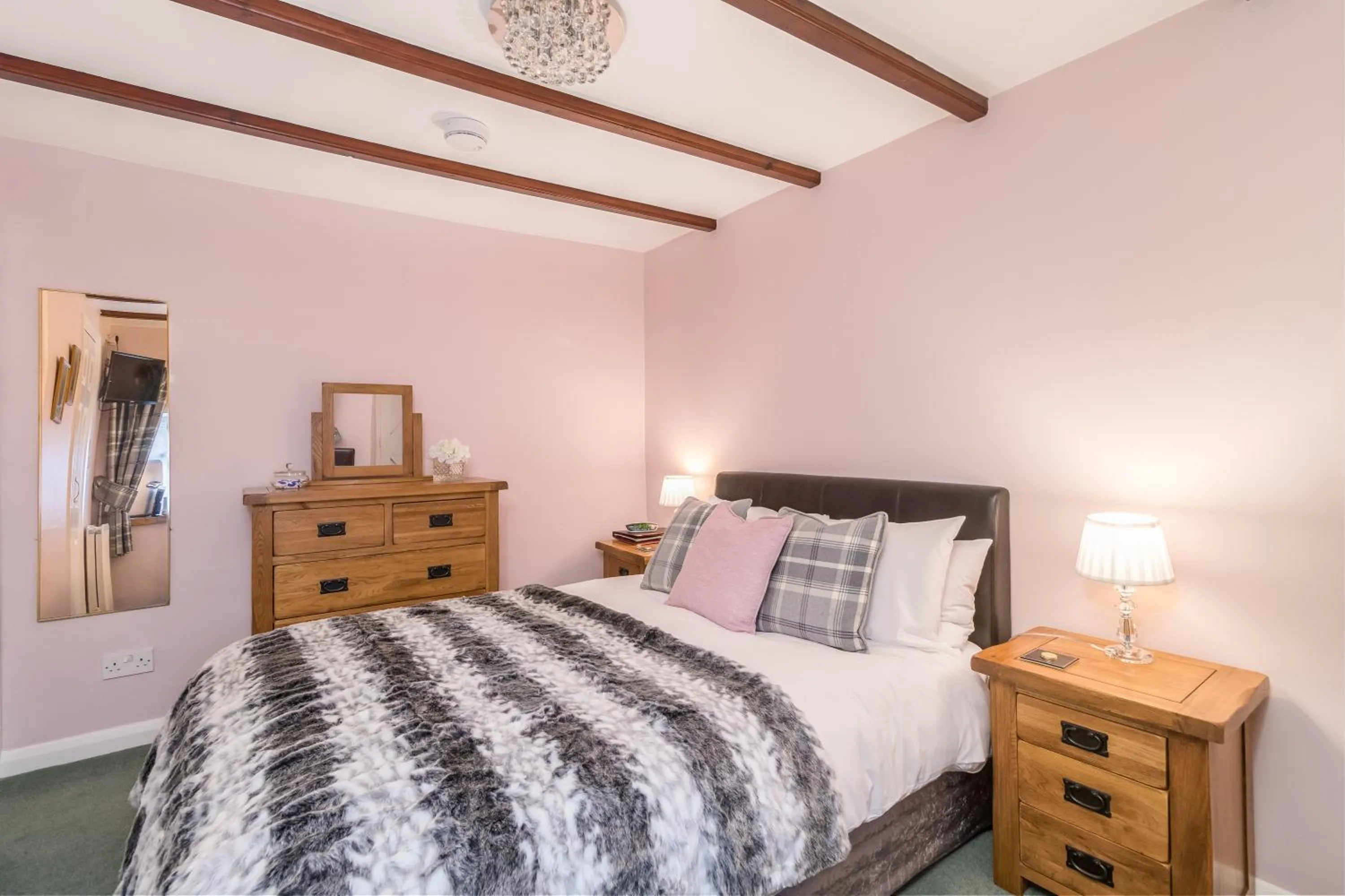 Bedroom, Bed in stilworth house