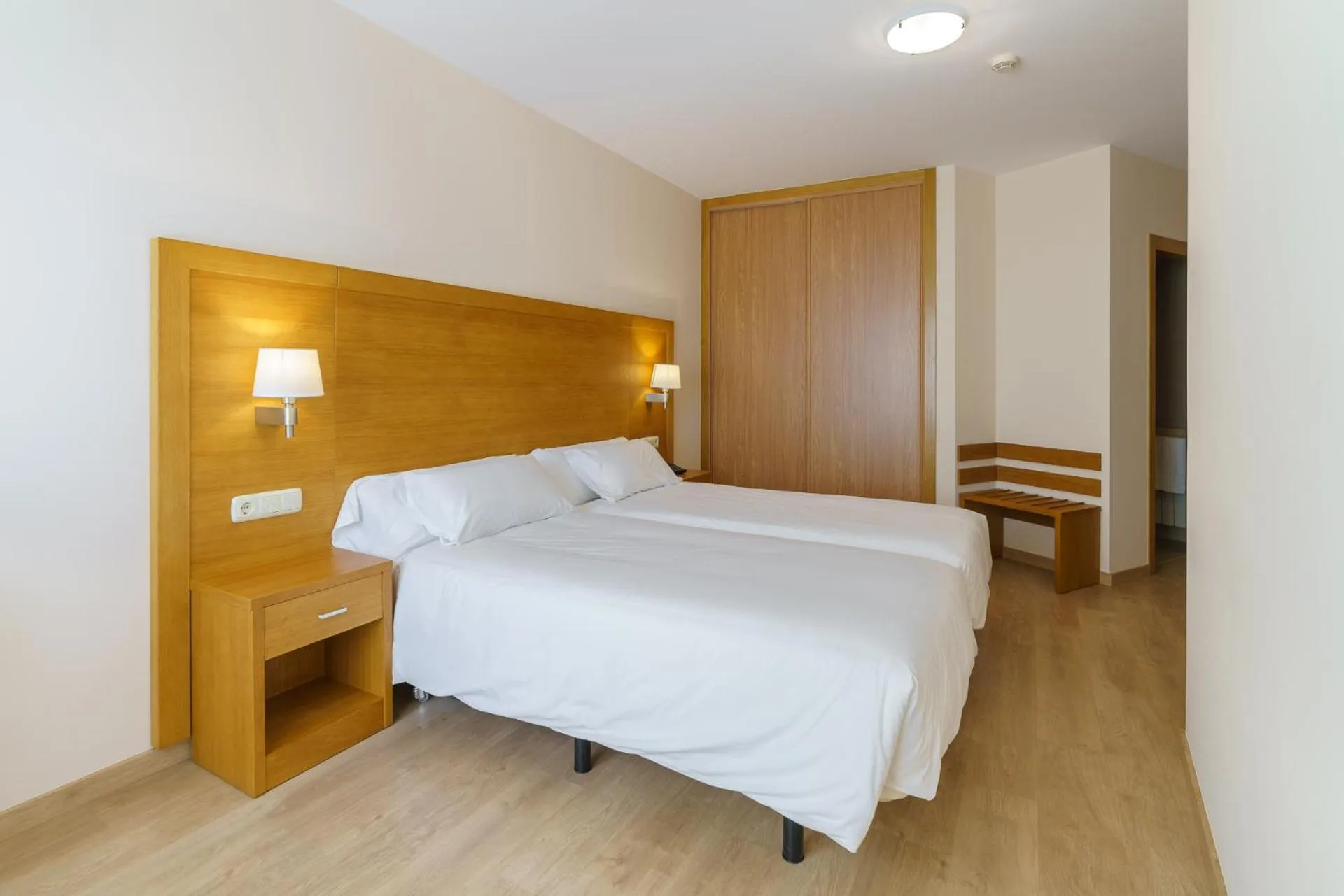 Bed in Hotel El Puente