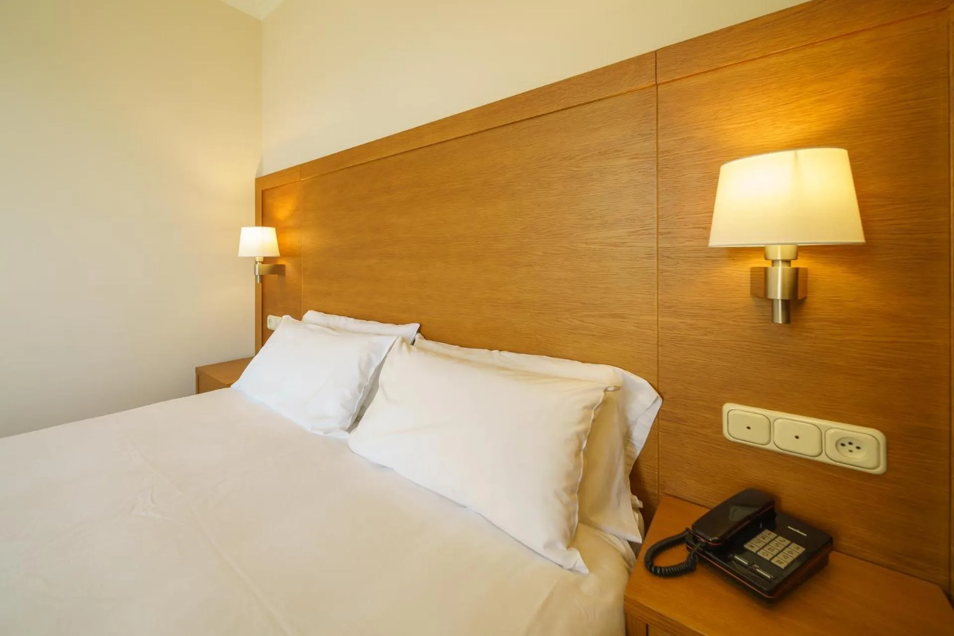 Bed in Hotel El Puente