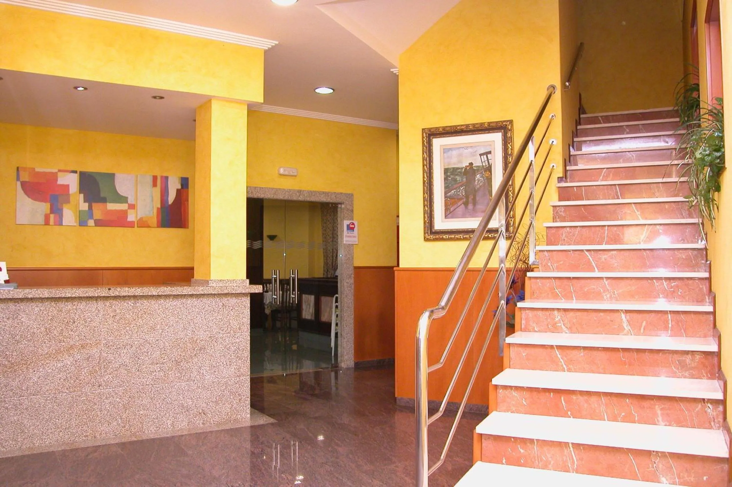 Lobby or reception in Hotel El Puente