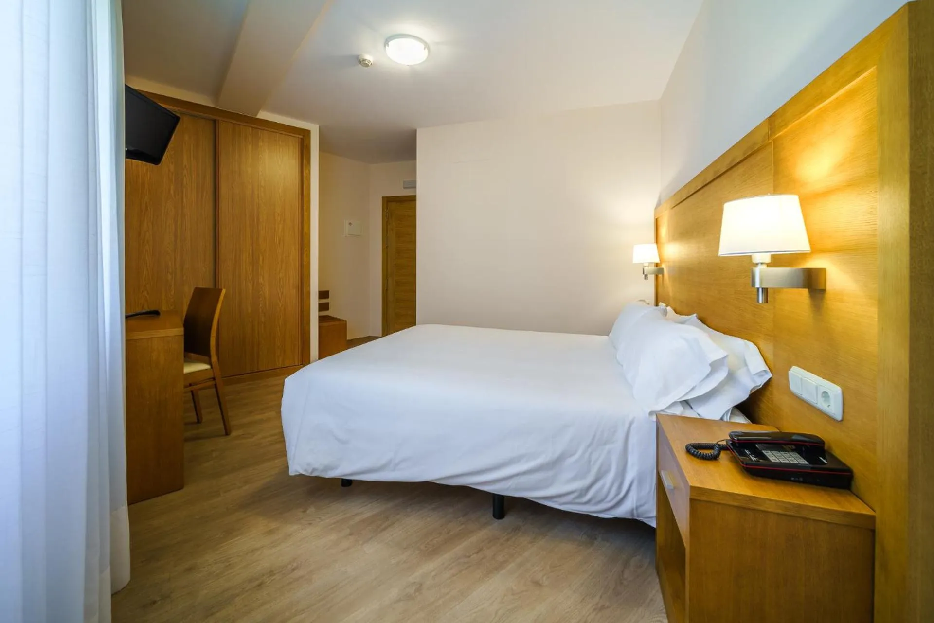 Photo of the whole room, Bed in Hotel El Puente