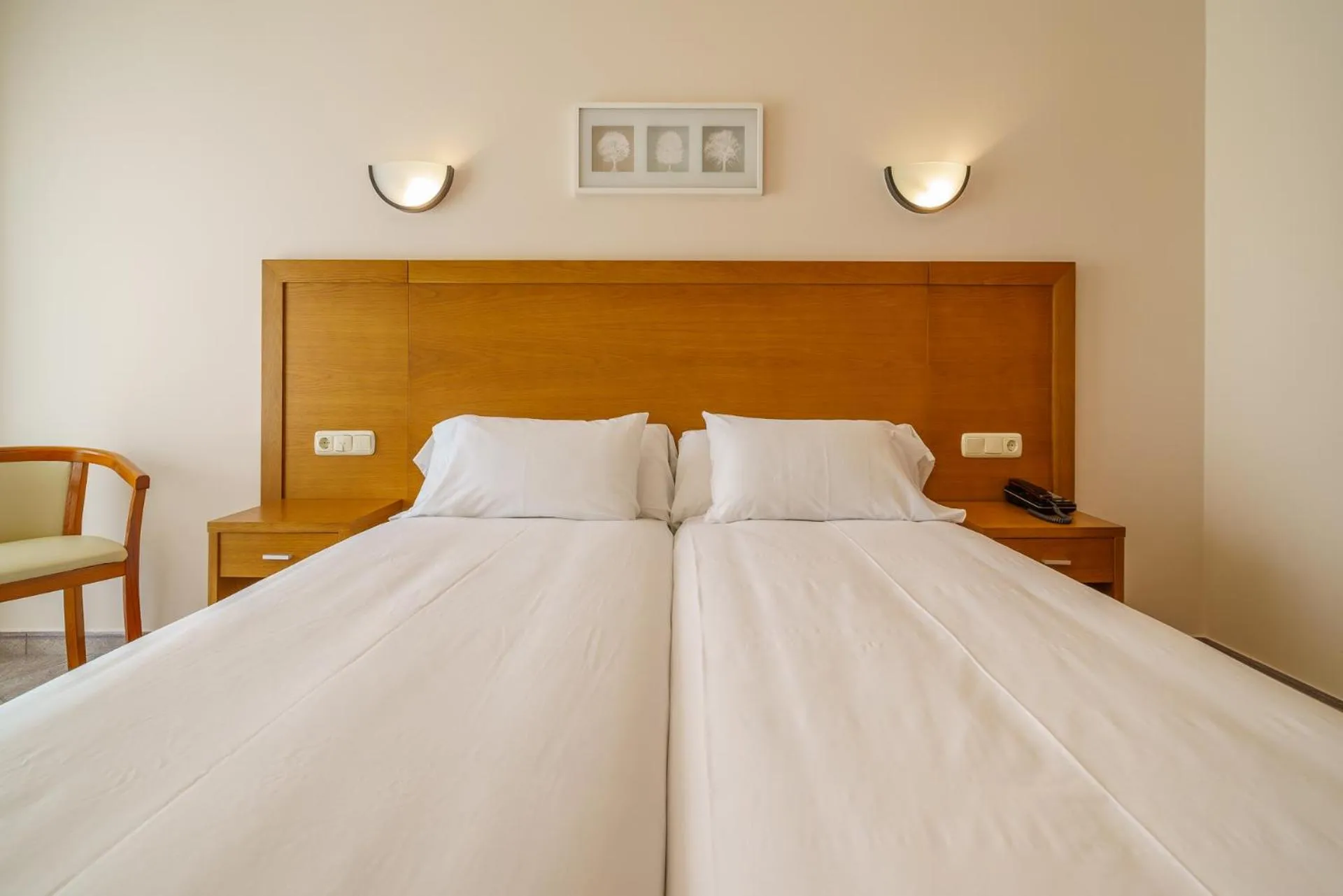 Bed in Hotel El Puente