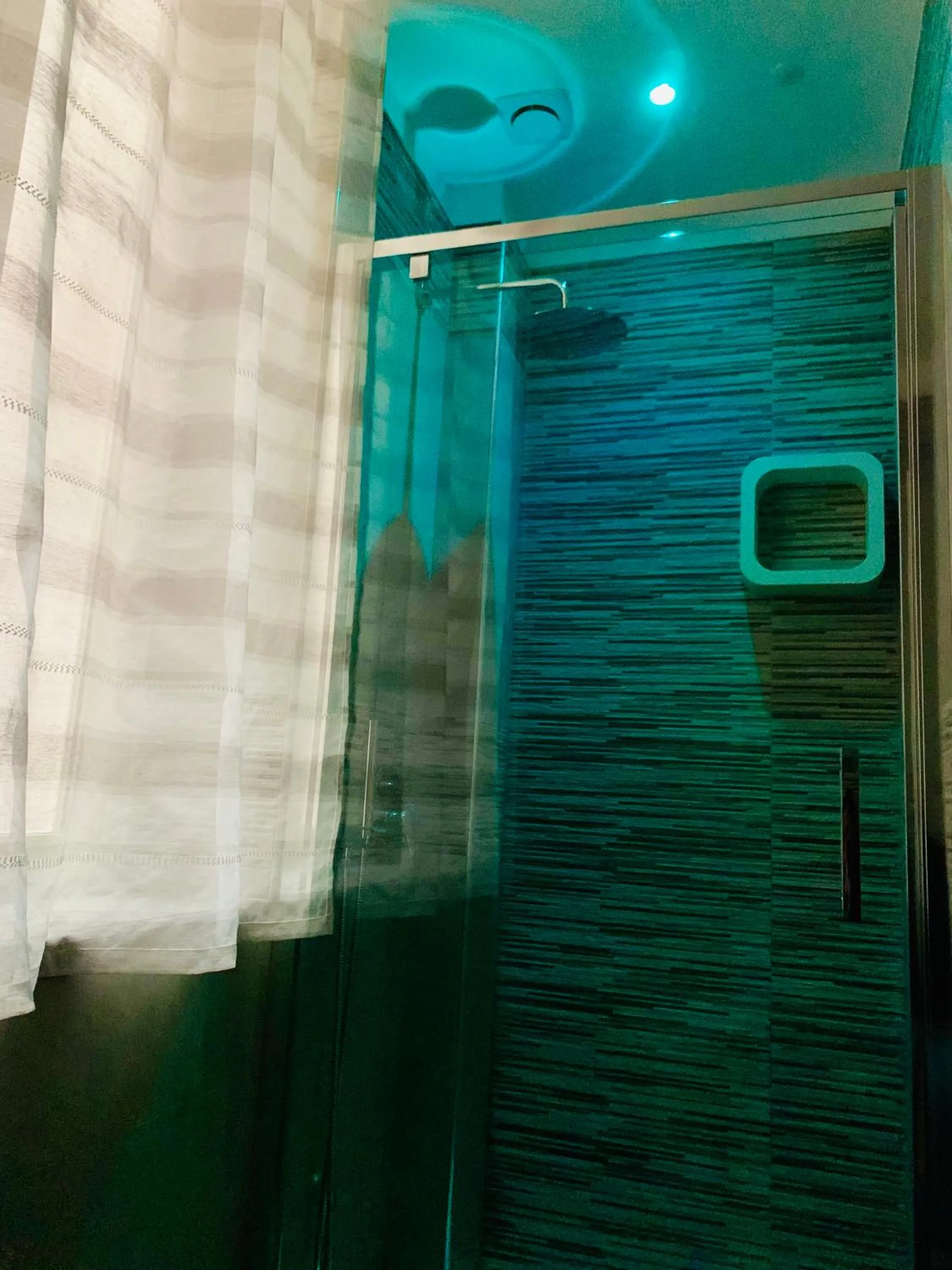 Shower in Bed and Breakfast D'Angelo