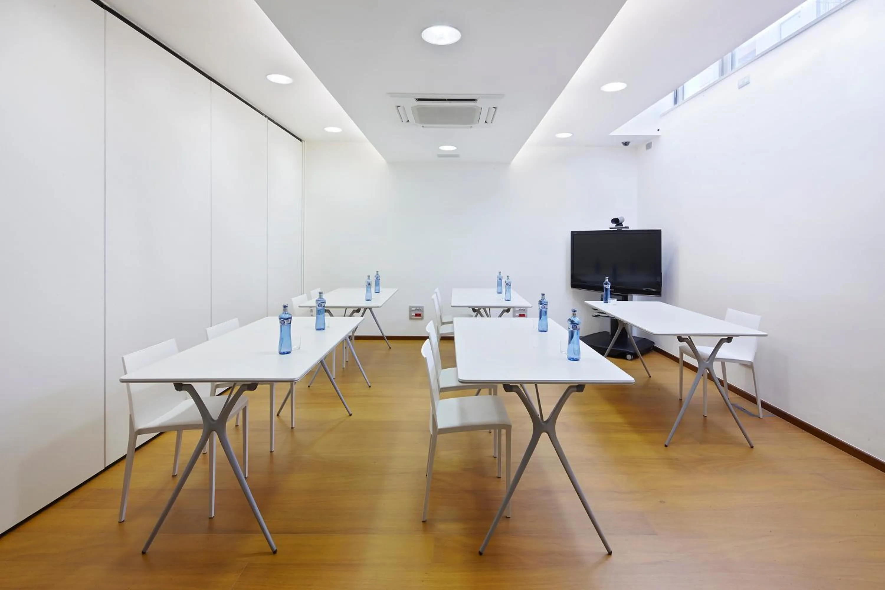 Business facilities in Hotel Palladium