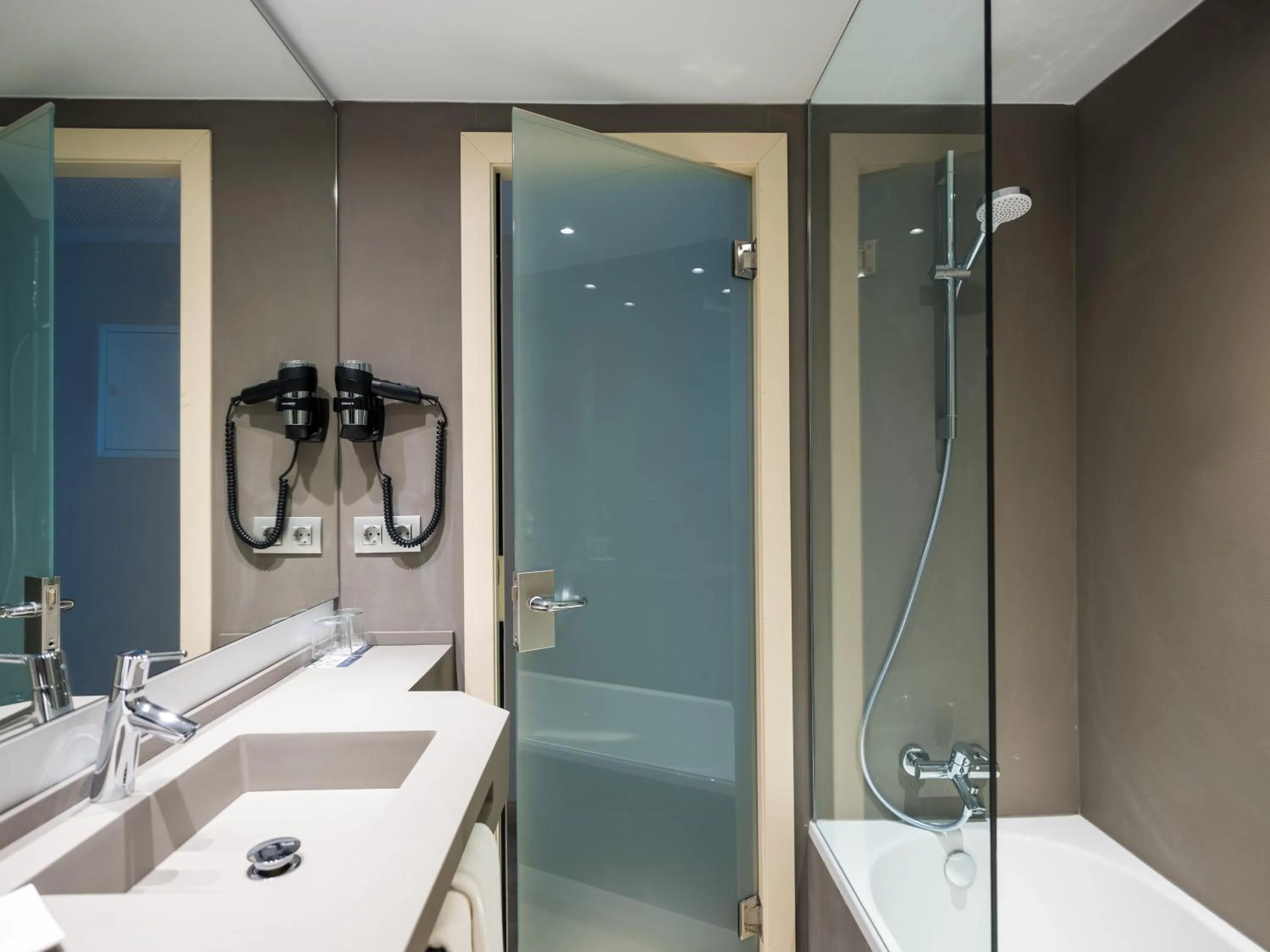 Bathroom in Hotel Palladium