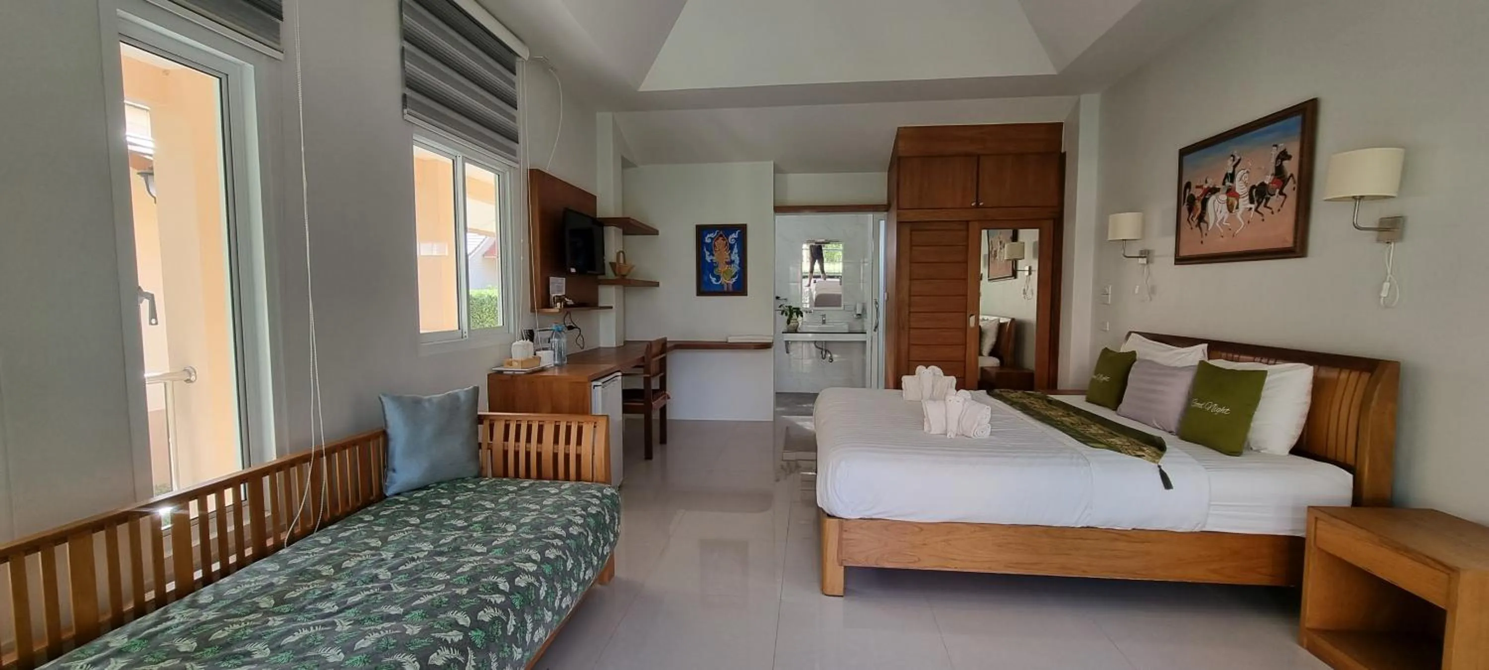 Bedroom, Bed in Chang Noi Hua Hin Pranburi fully accessible barrierefrei resort