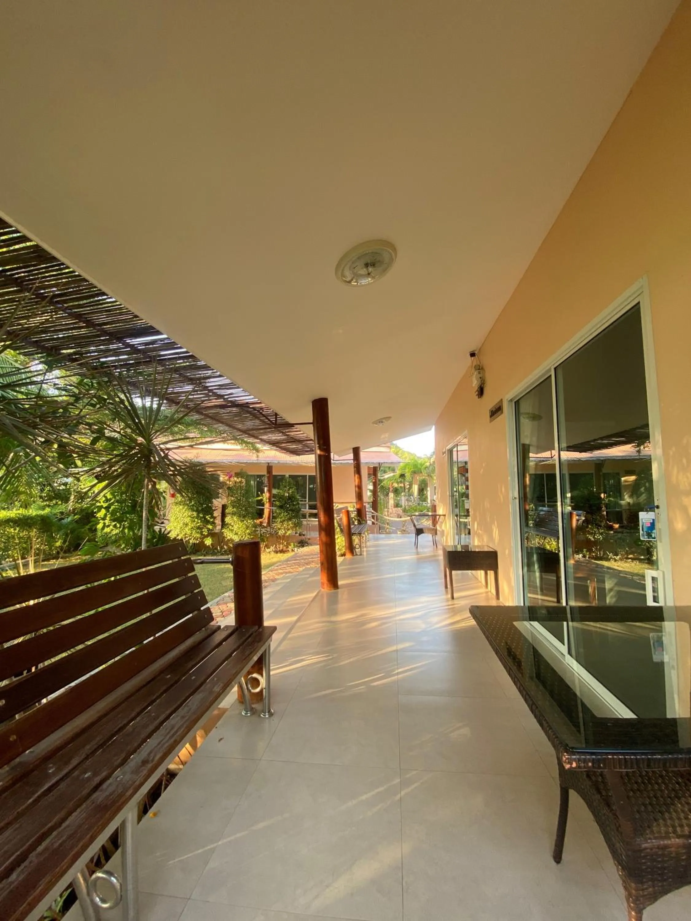Facade/entrance in Chang Noi Hua Hin Pranburi fully accessible barrierefrei resort