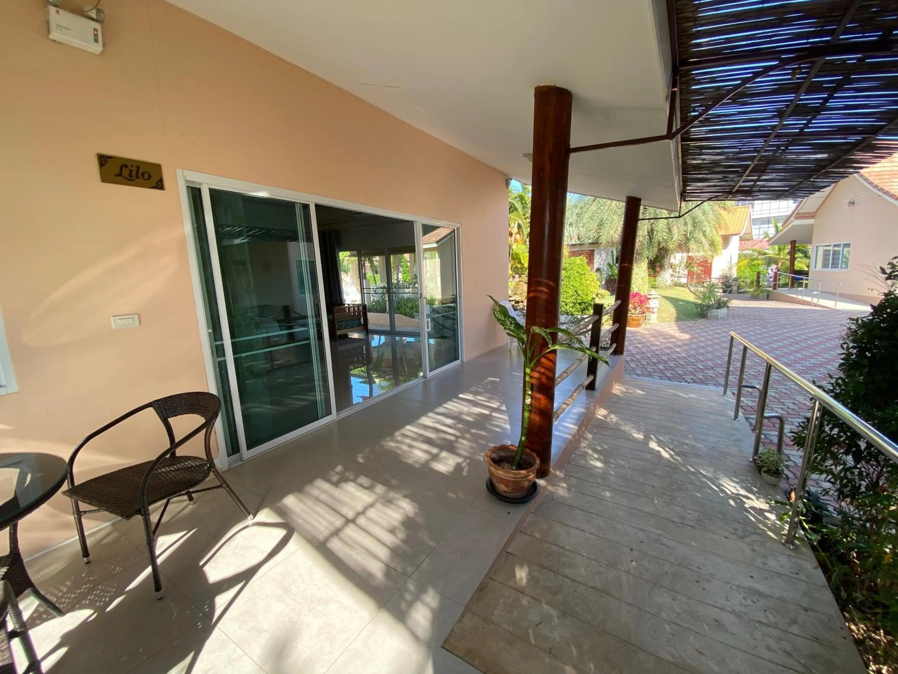 Balcony/Terrace in Chang Noi Hua Hin Pranburi fully accessible barrierefrei resort