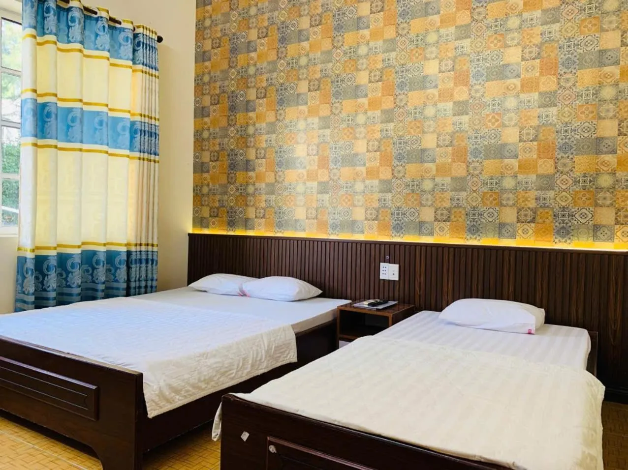 Bedroom, Bed in Hoang Yen Hotel