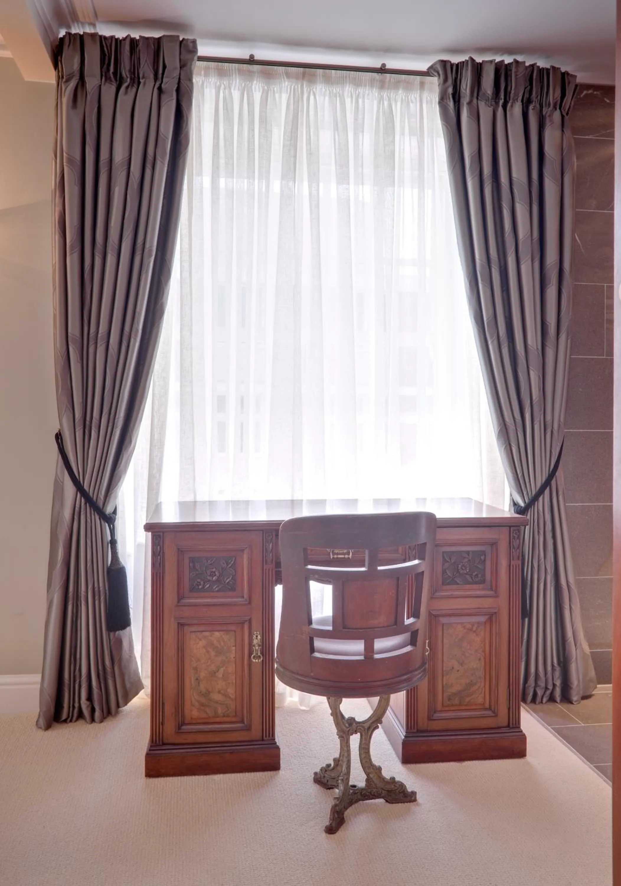 Bedroom in Southernhay House Hotel