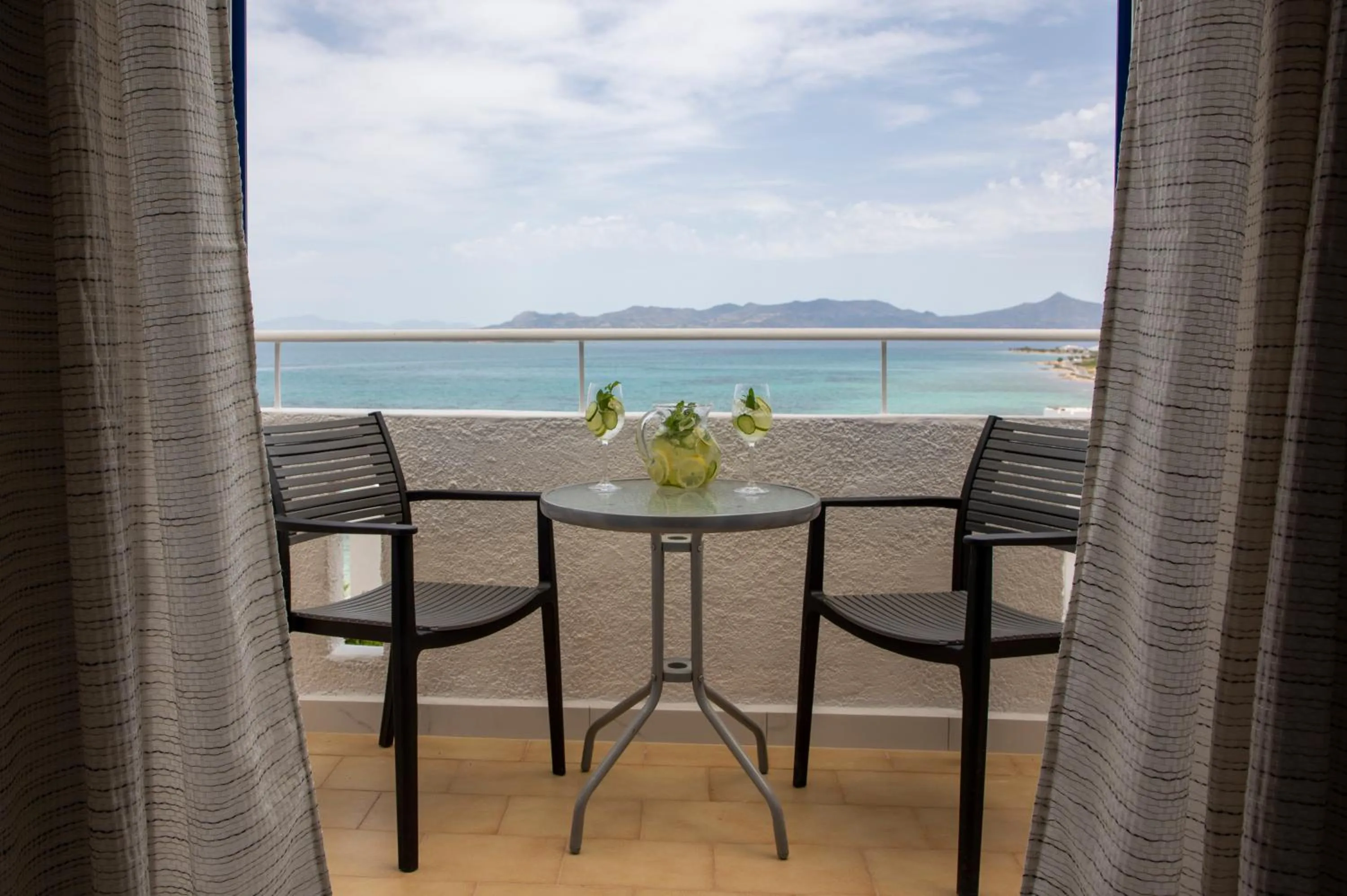 Balcony/Terrace in Sunrise Studios