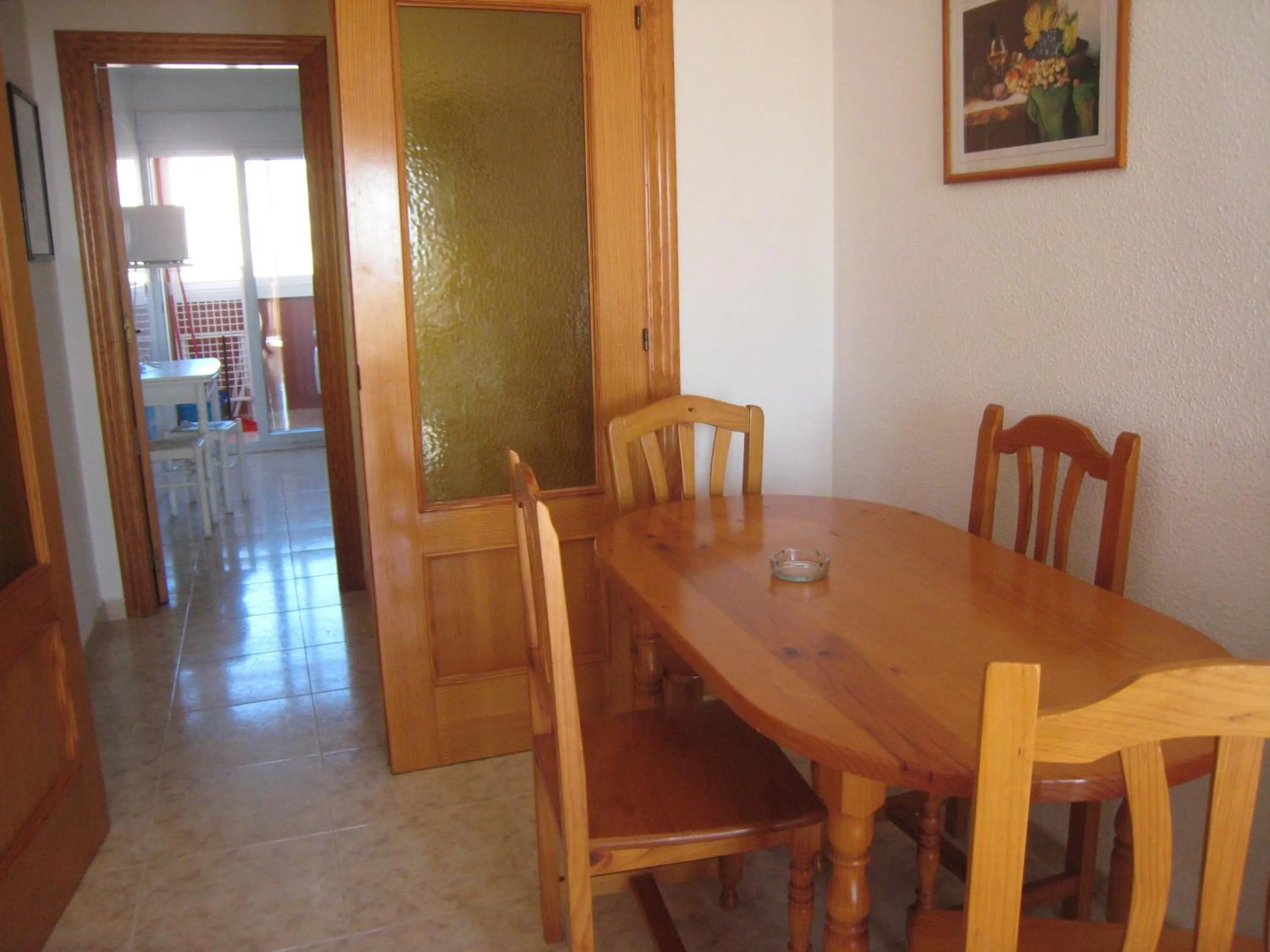 Dining area in Apartamentos Turísticos Hawaii 6