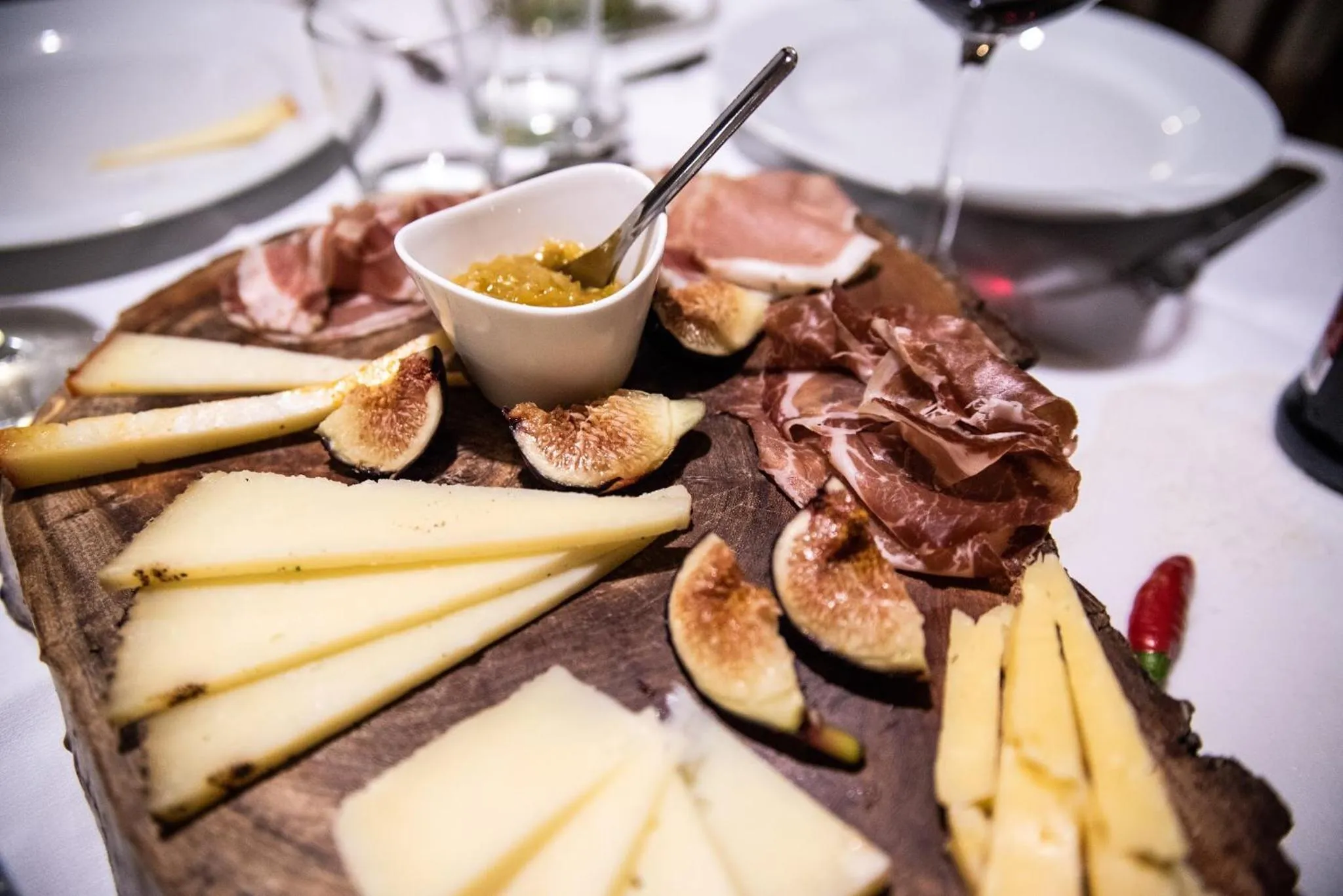 Lunch in WUNDERGARTEN Dimora dei Frati