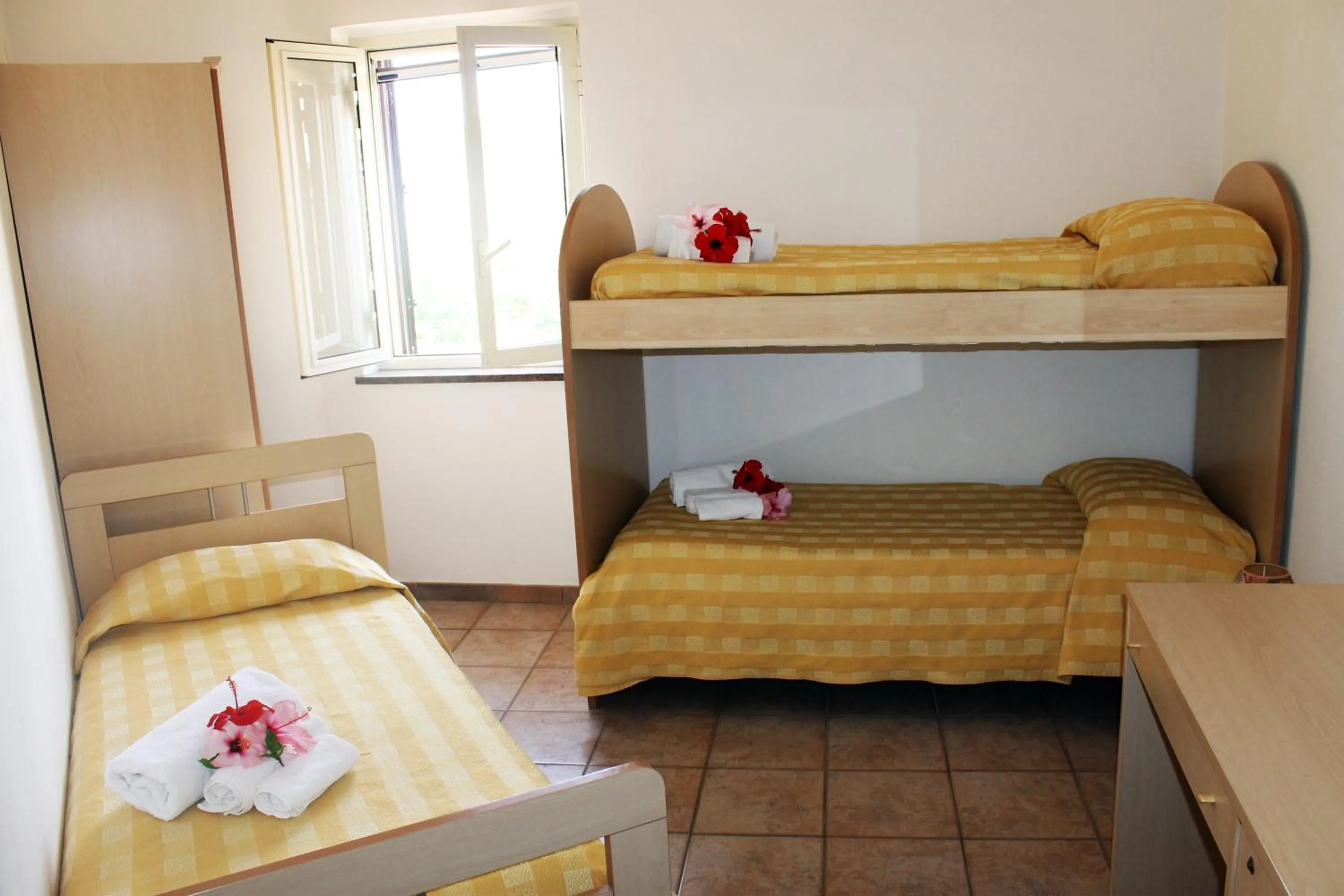 Bedroom in Hotel L'Ancora