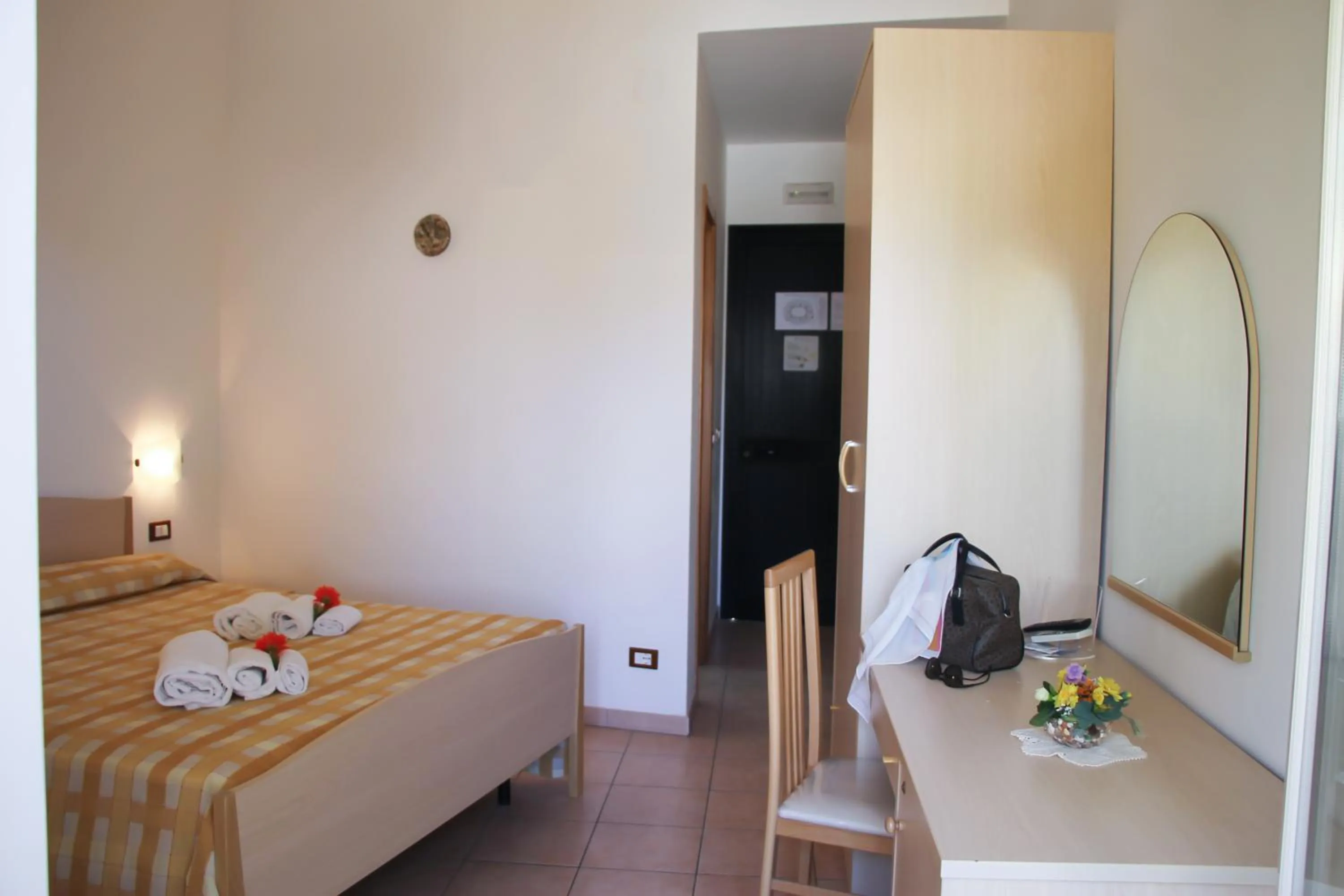 Photo of the whole room in Hotel L'Ancora