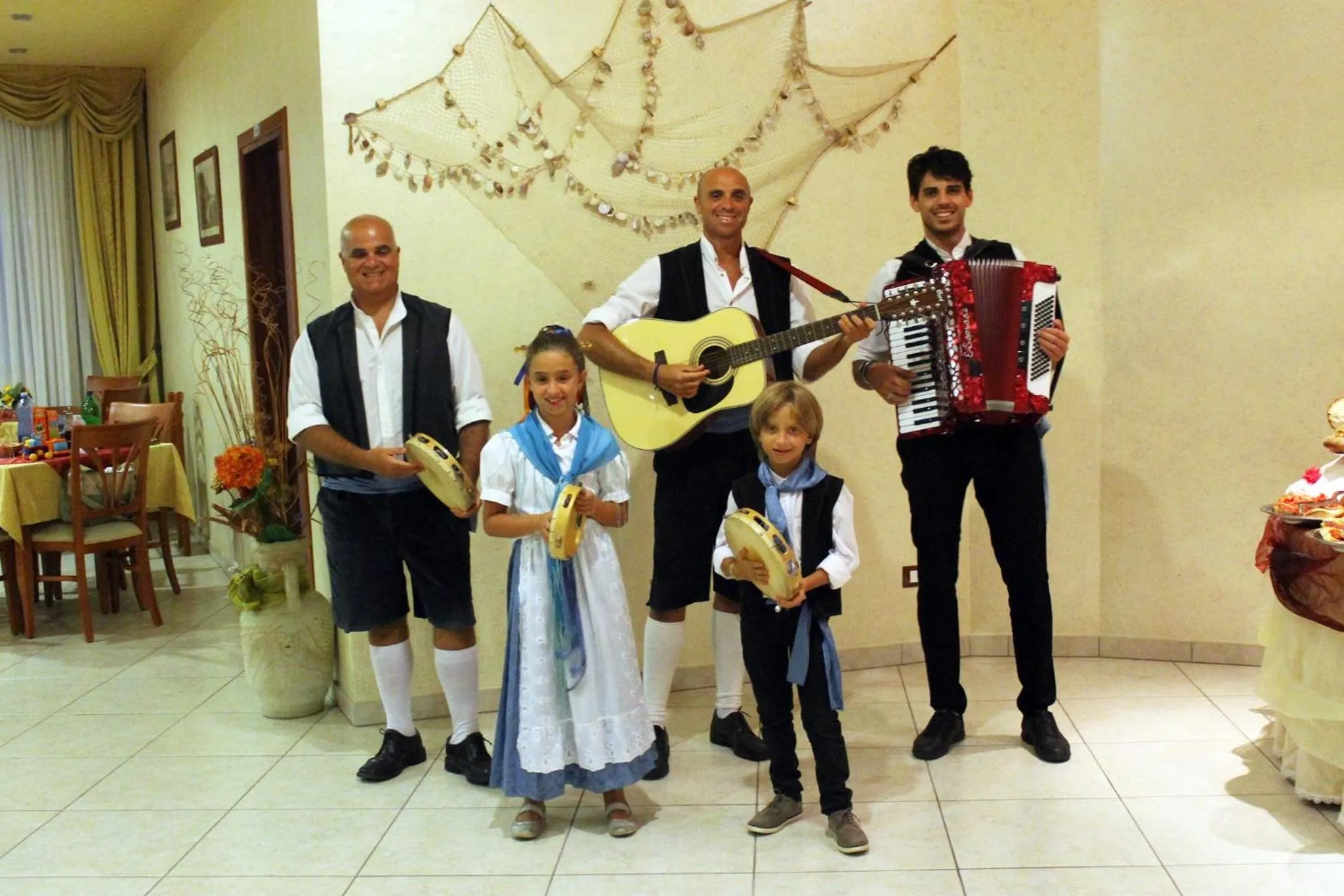 Karaoke in Hotel L'Ancora