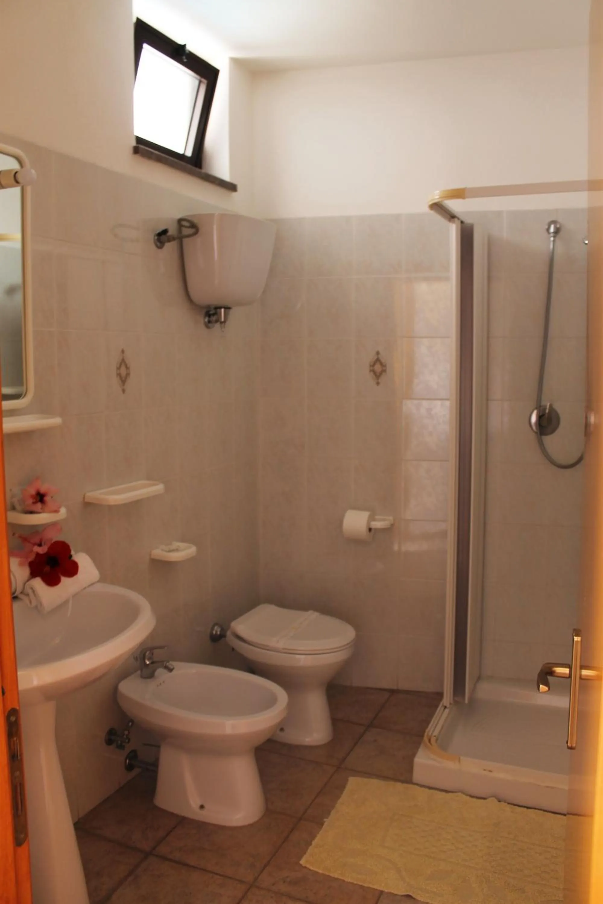 Shower in Hotel L'Ancora