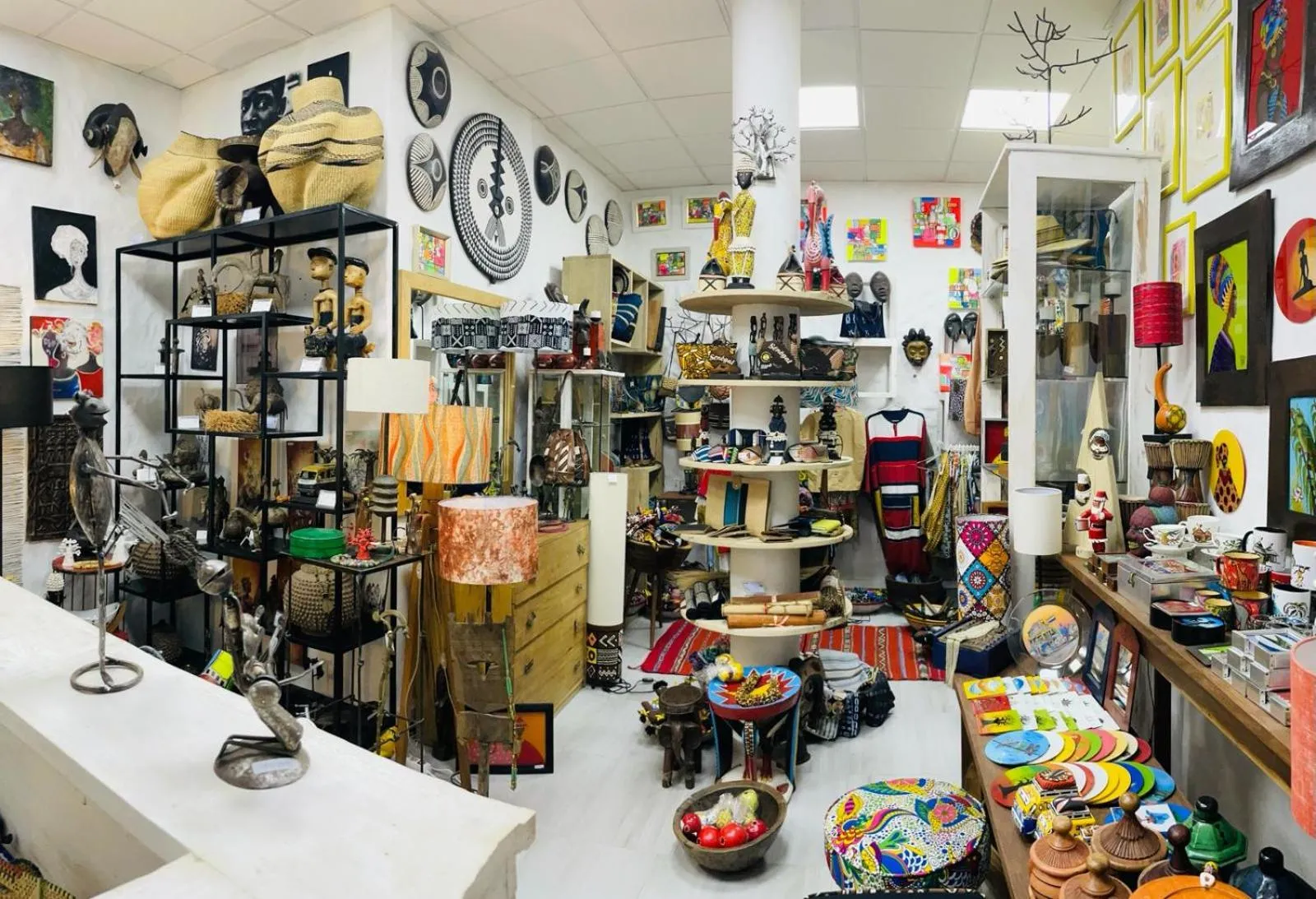 On-site shops in Le Lodge des Almadies