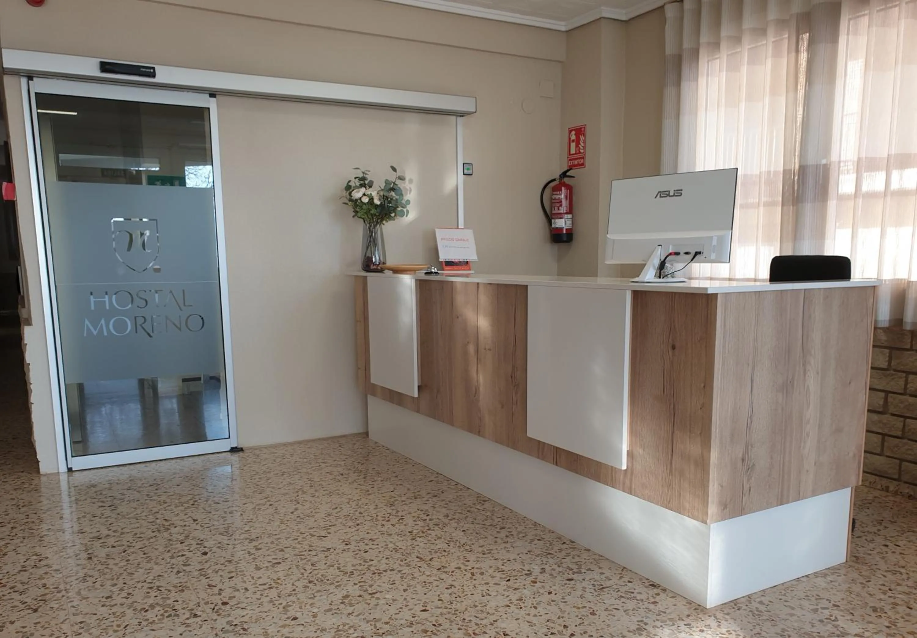Lobby or reception in Hostal Moreno