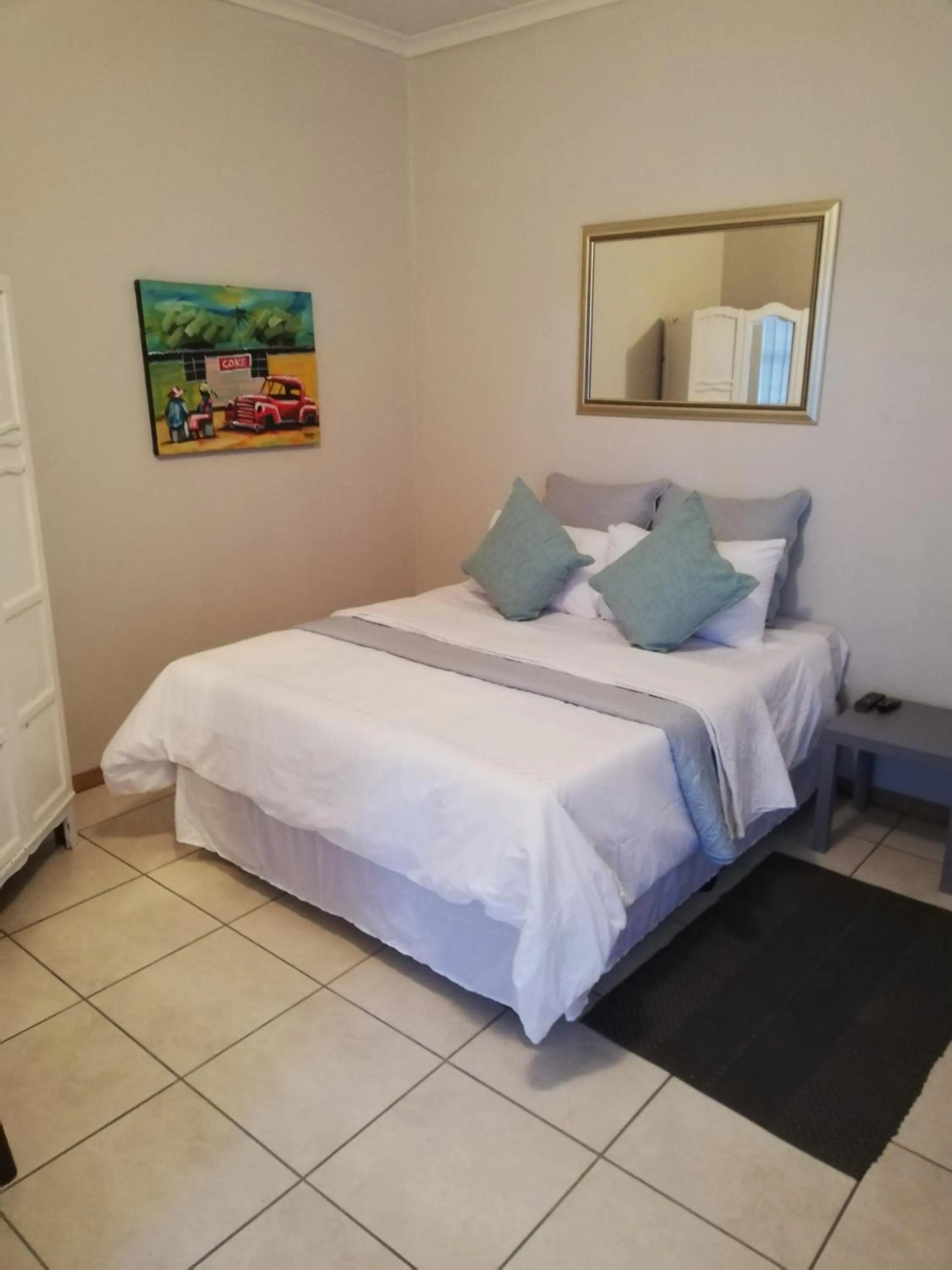 Bed in Platberg Self-catering