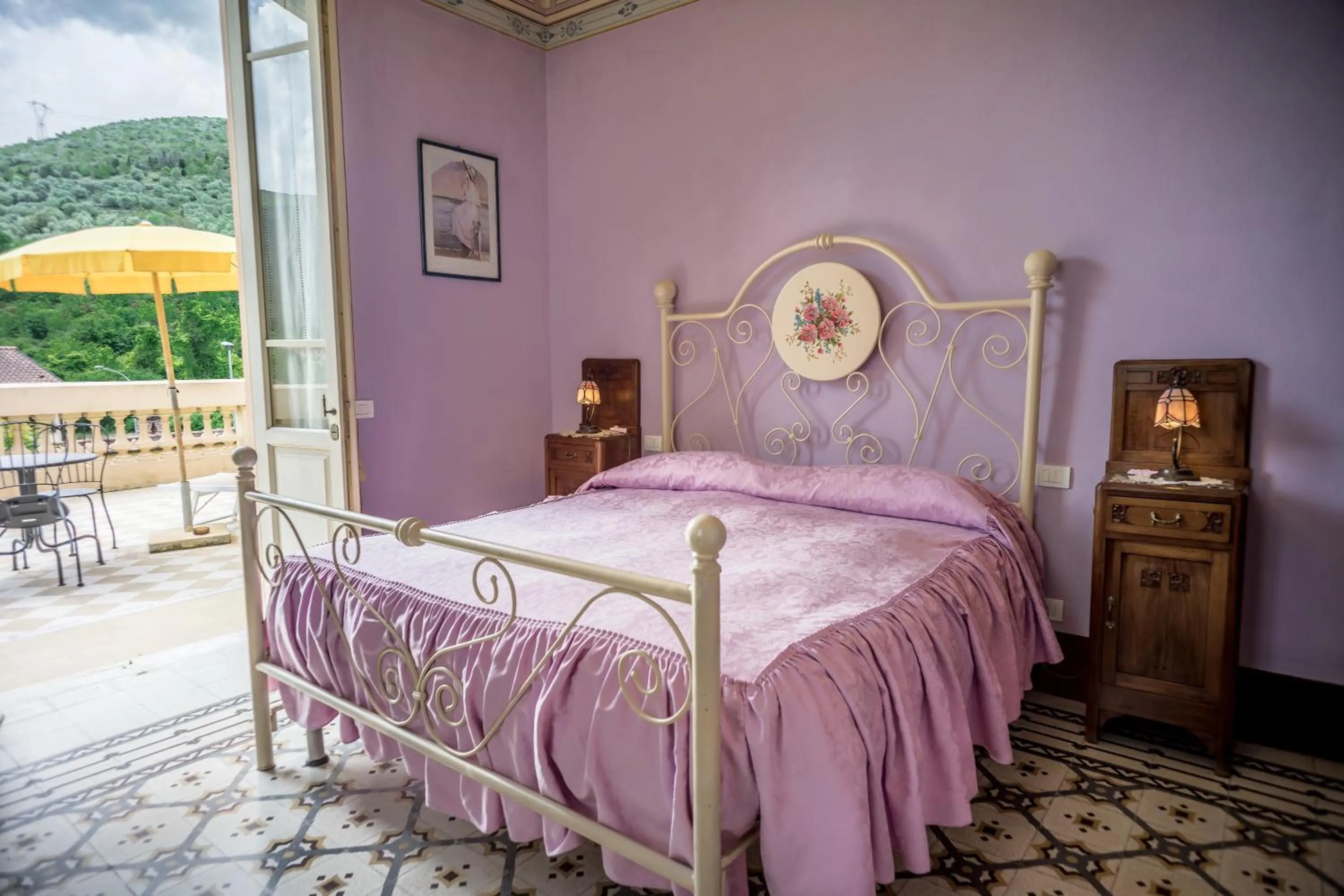 View (from property/room), Bed in Marta Guest House