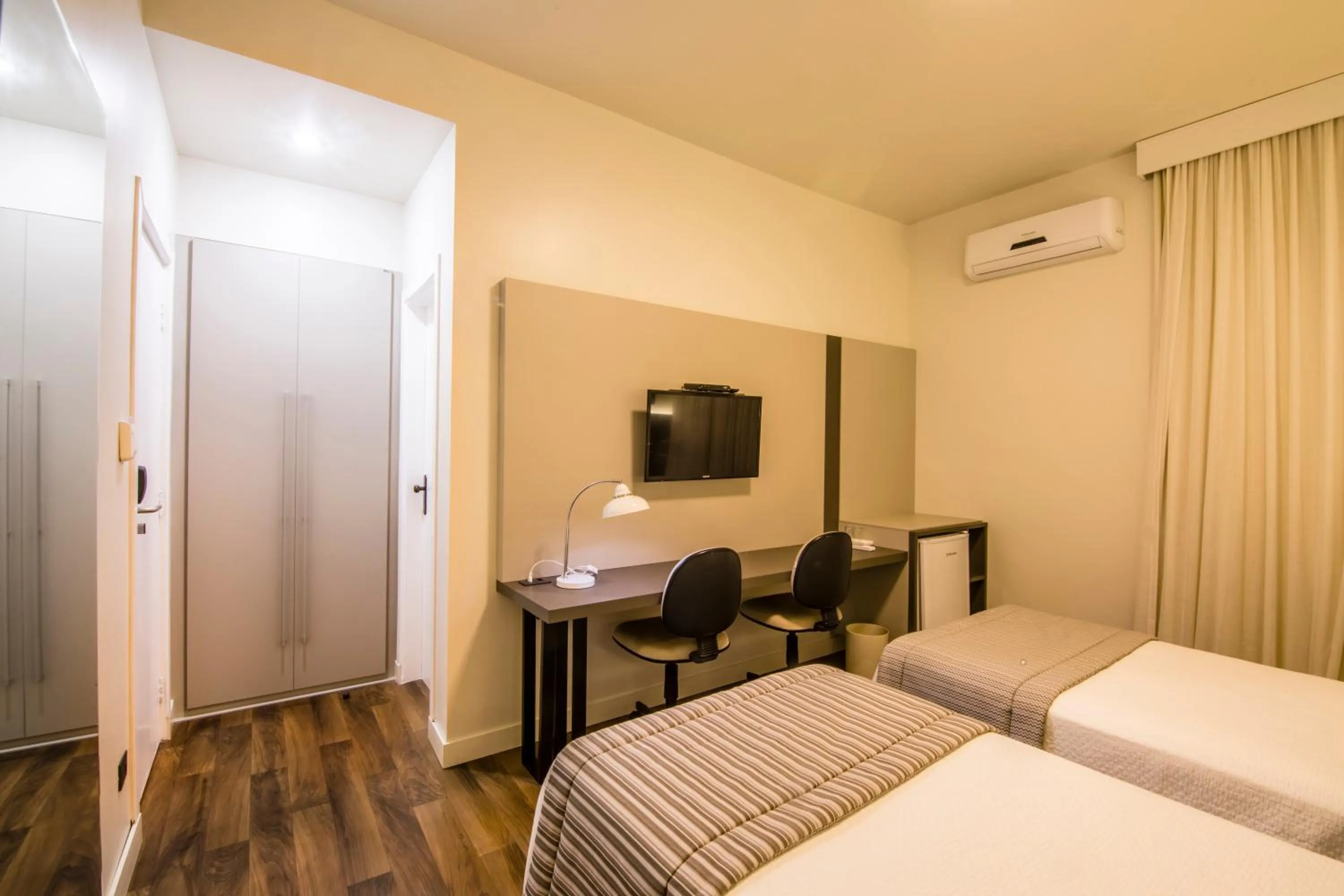 Photo of the whole room, Bed in JR Hotel Marilia