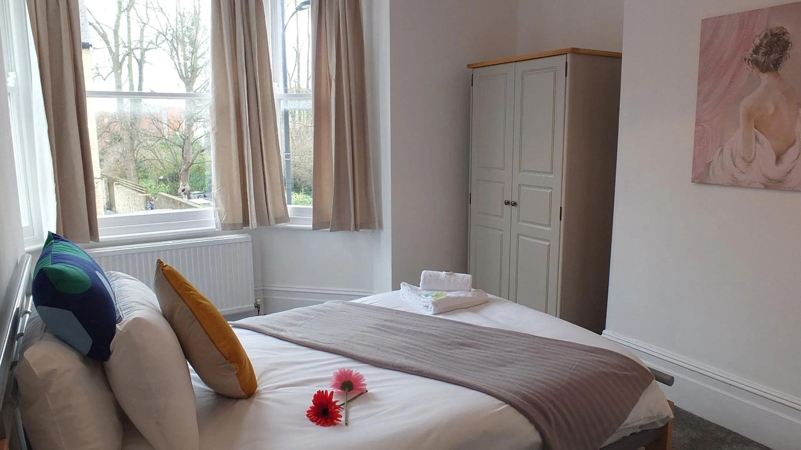 Bed in The Mill Suites - Tas Accommodations