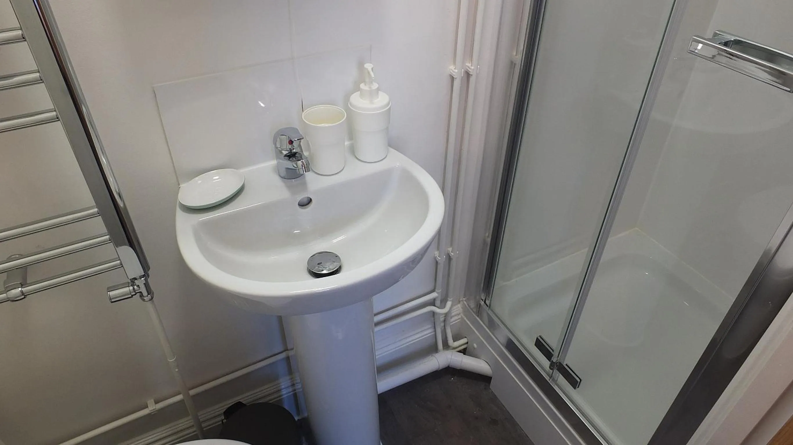 Shower in The Mill Suites - Tas Accommodations