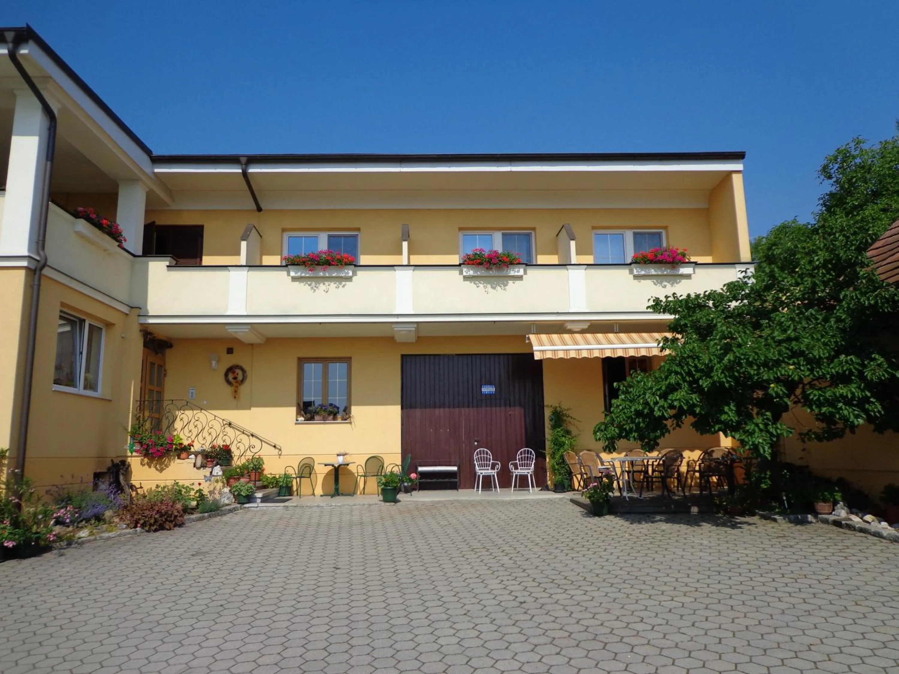 Property building in Haus Martin - Schneeberger