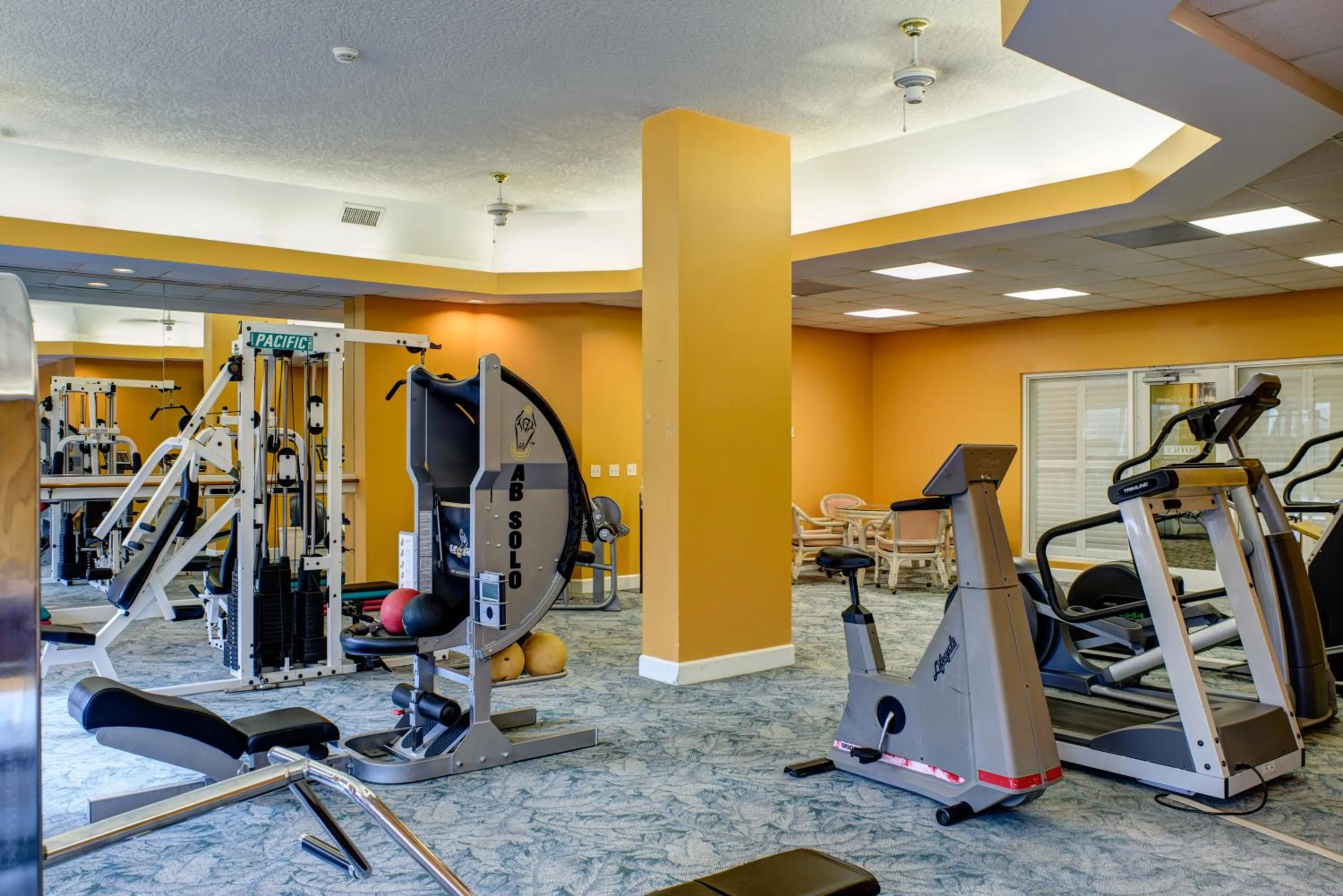 Fitness centre/facilities in Discovery Beach Resort