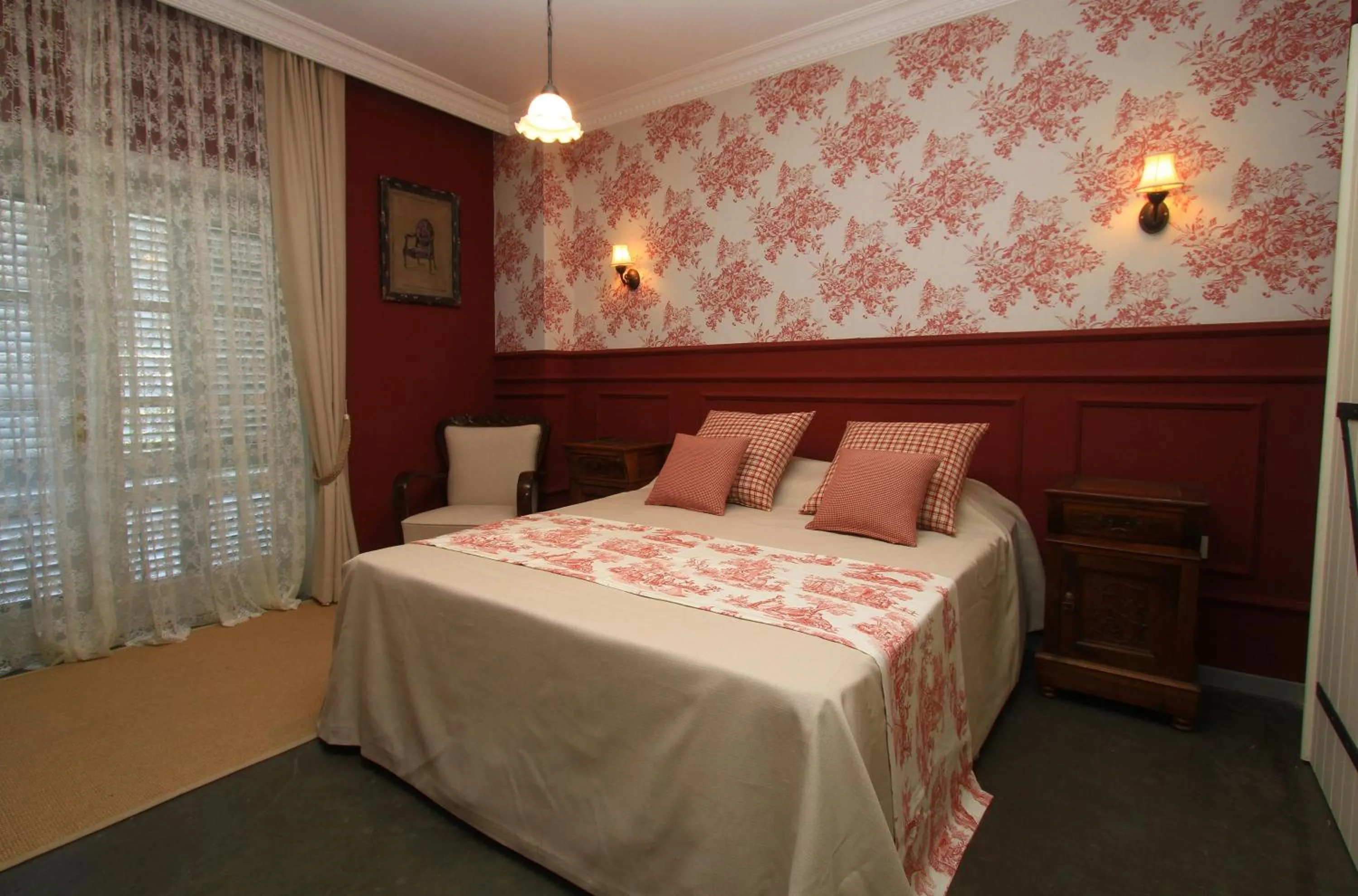 Photo of the whole room in Alacati Kostem Hotel - Special Category