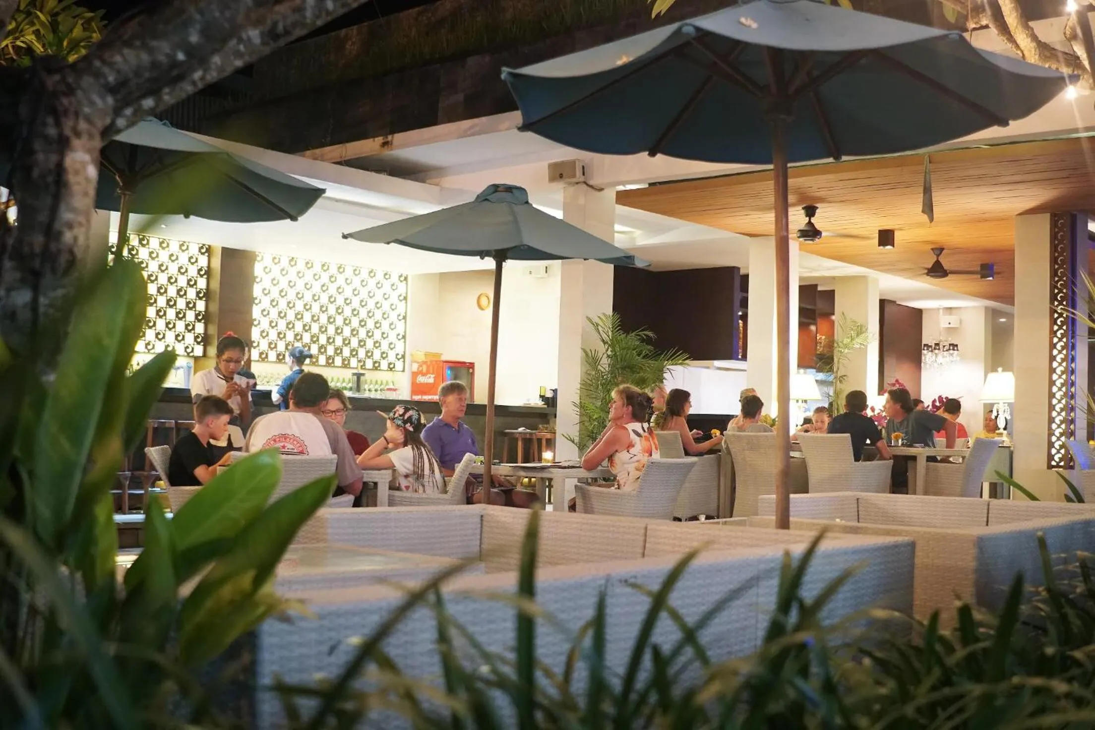 Restaurant/places to eat in Kaniya bali