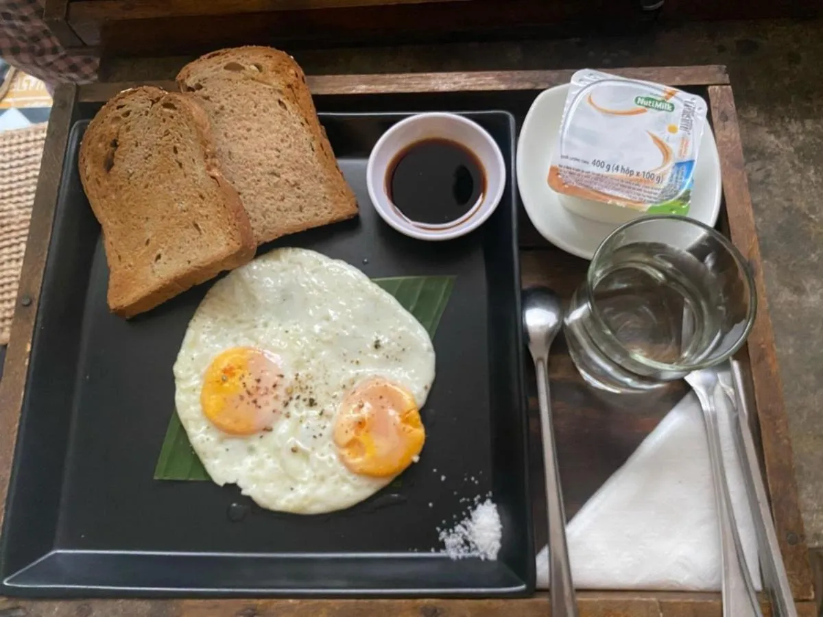 Food and drinks in IAM SAIGON Homestay