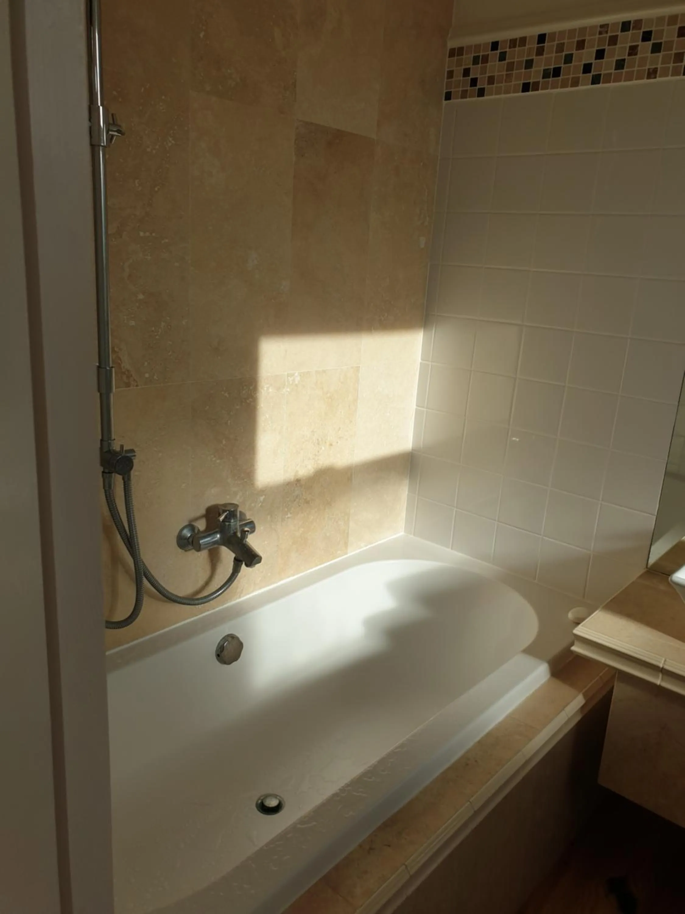 Shower in Clarence House Shanklin