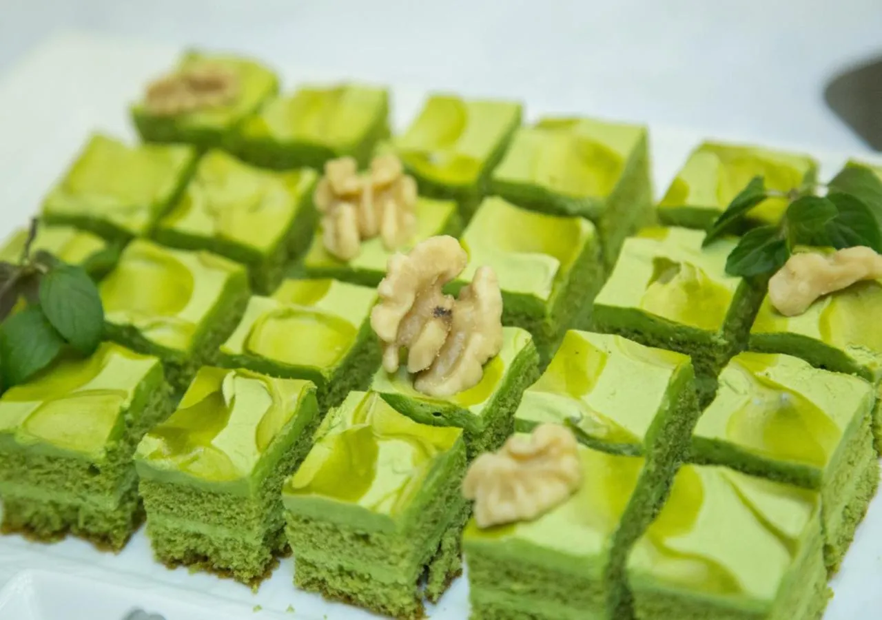 Dinner in Atagawa Heights