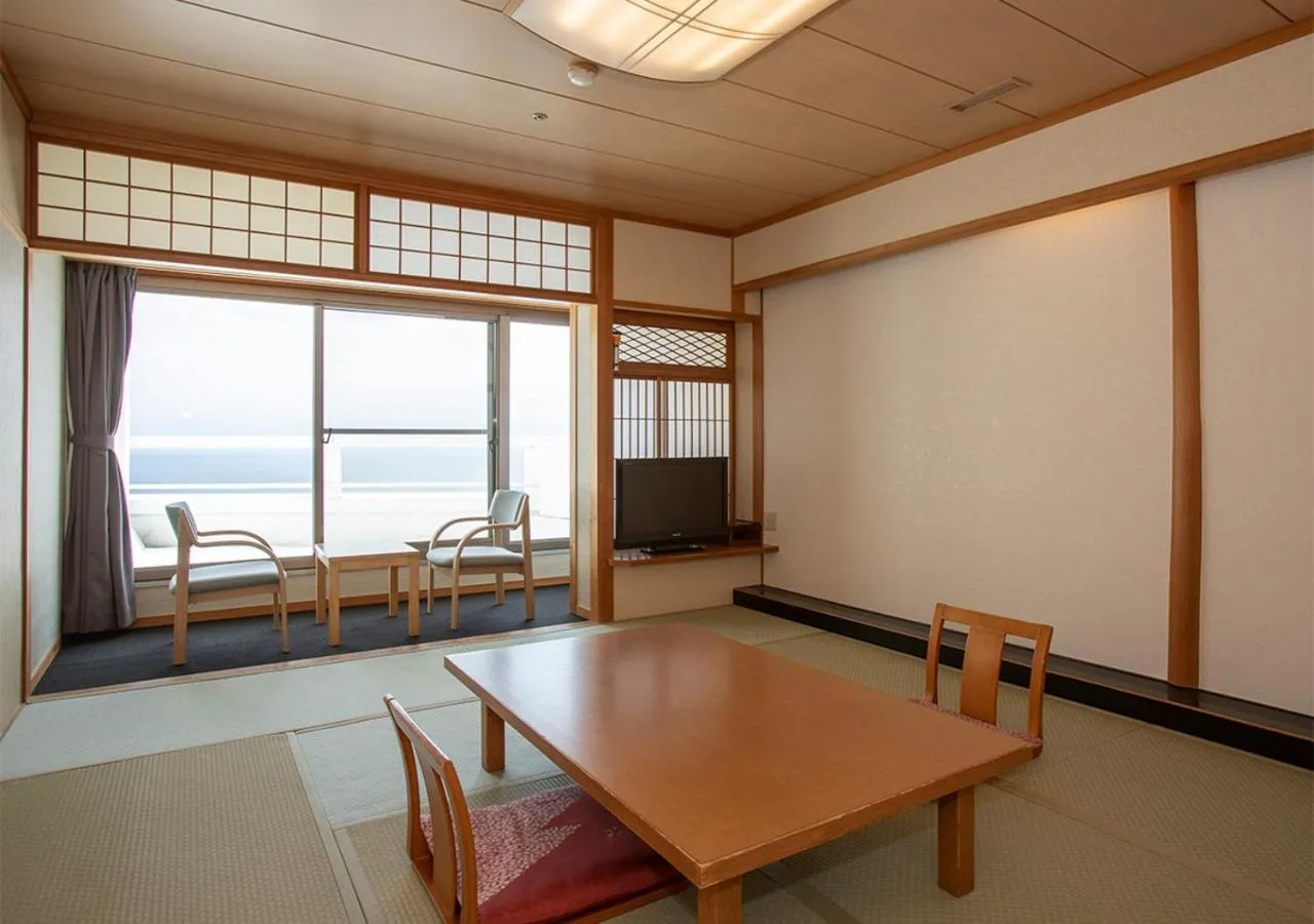 Photo of the whole room in Atagawa Heights