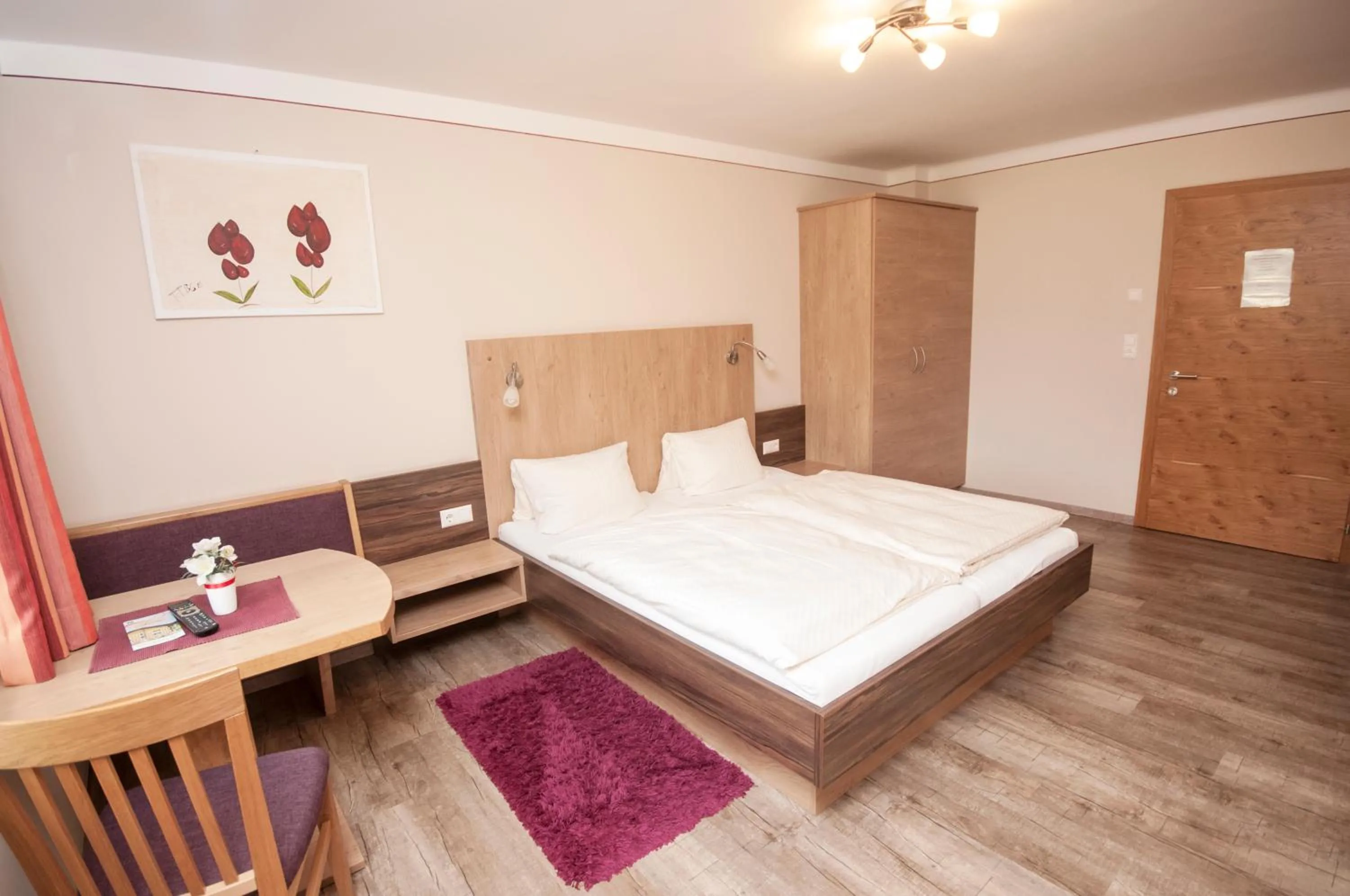 Photo of the whole room in Bed&Breakfast Schwaiger