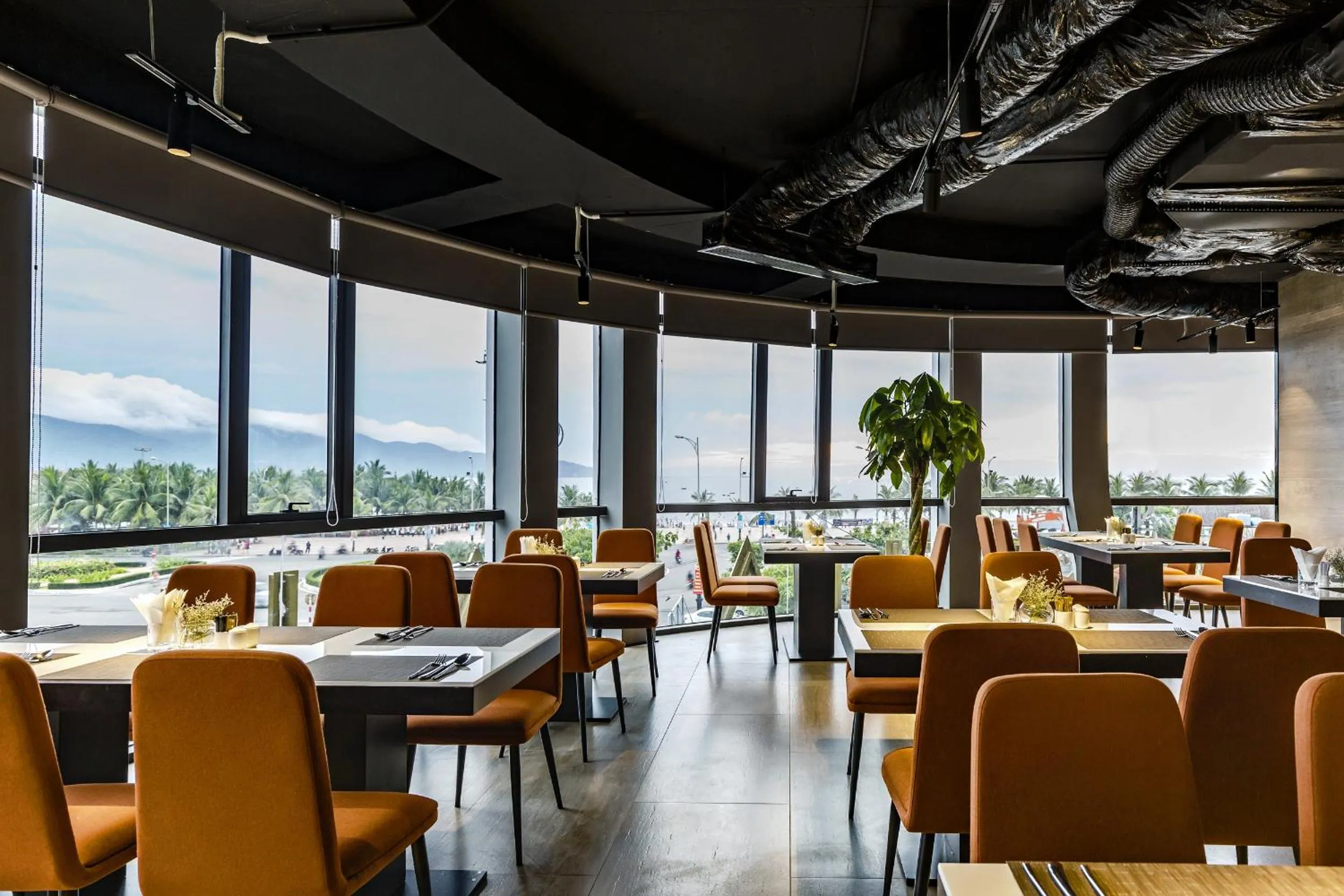 Restaurant/places to eat in Stella Maris Beach Danang