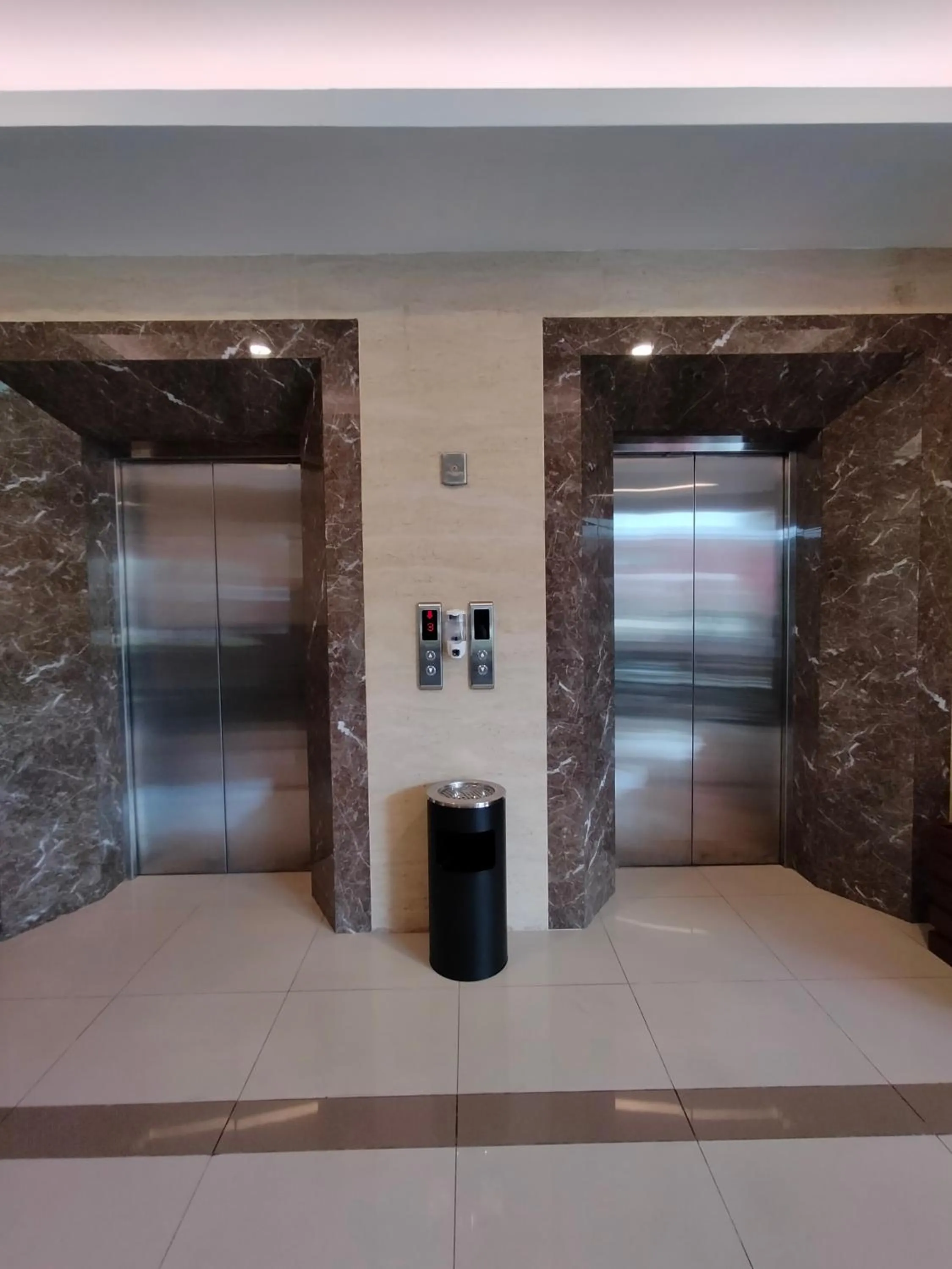 elevator in Grand Padis Hotel