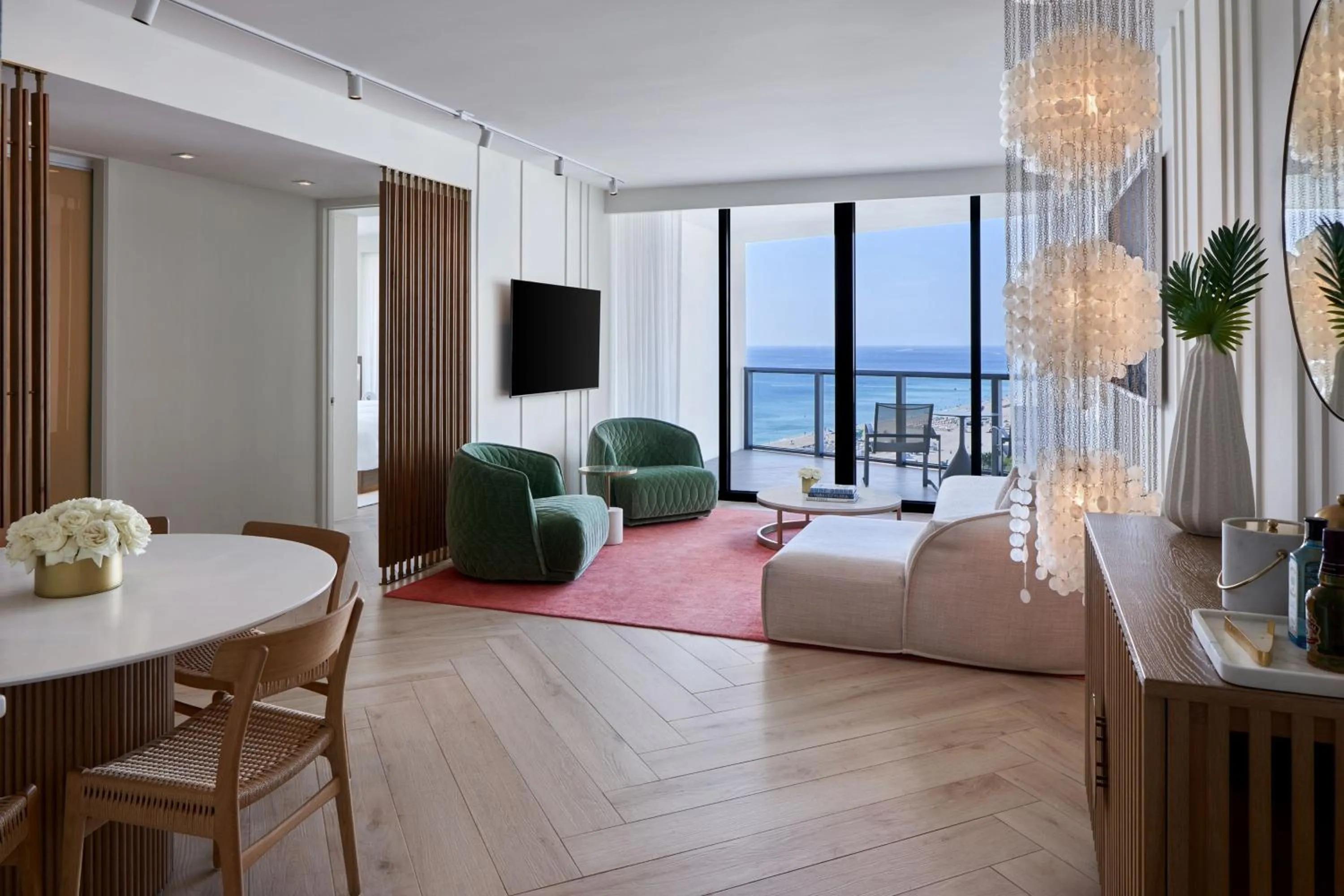 Bedroom, Bed in W South Beach