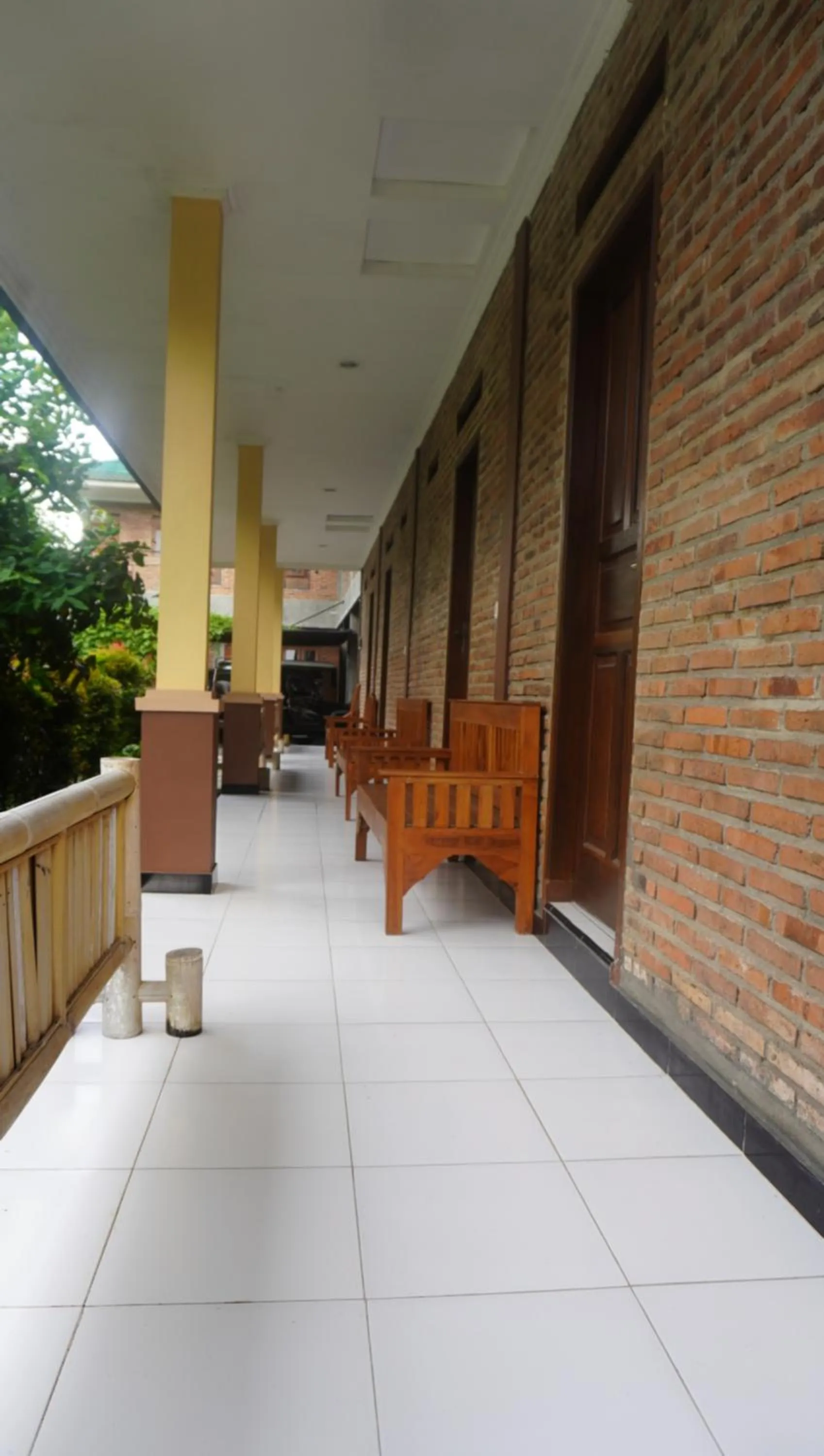 Facade/entrance in JOGLO Greenhouse