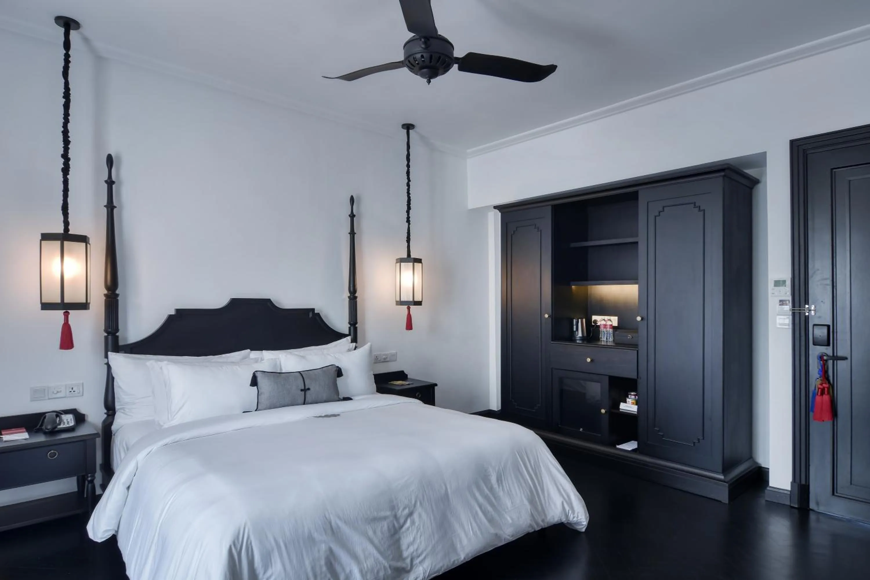 Bed in Liu Men Melaka