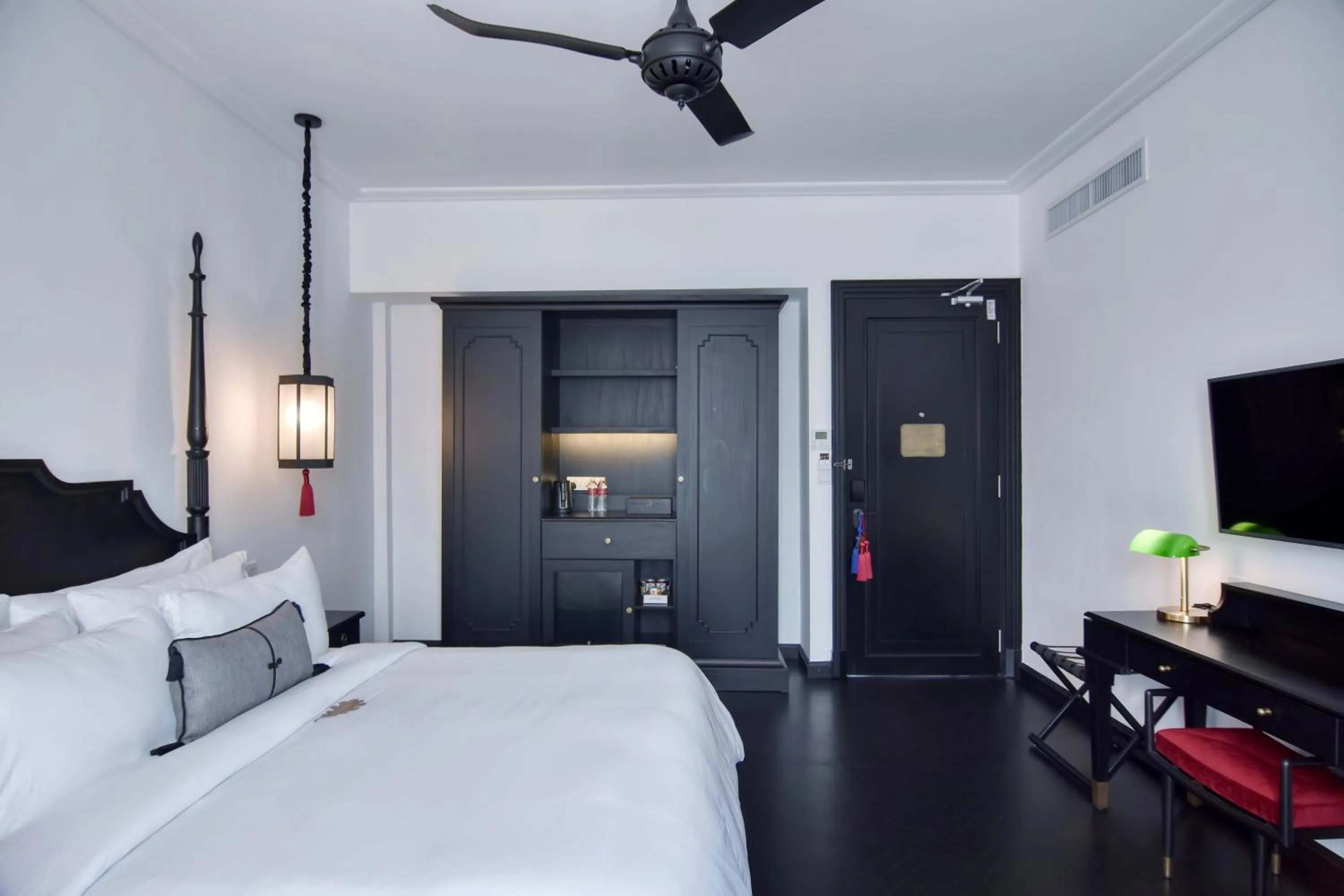 Bed in Liu Men Melaka