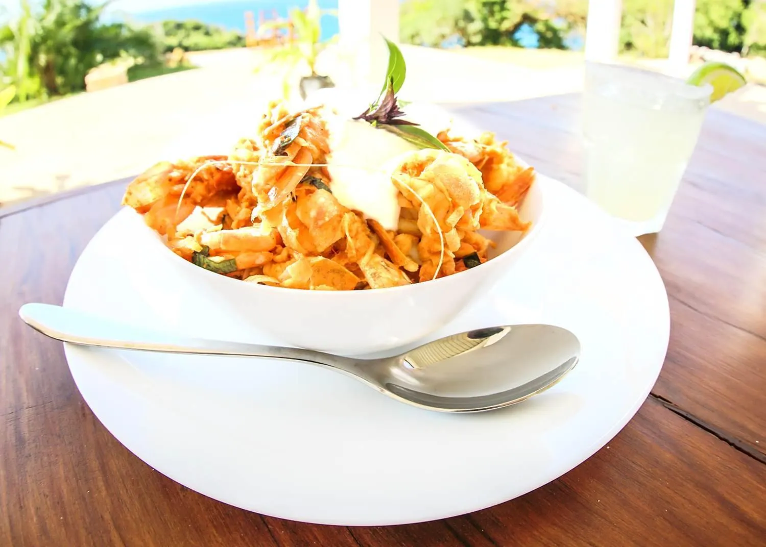 Restaurant/places to eat in Sky Island Resort